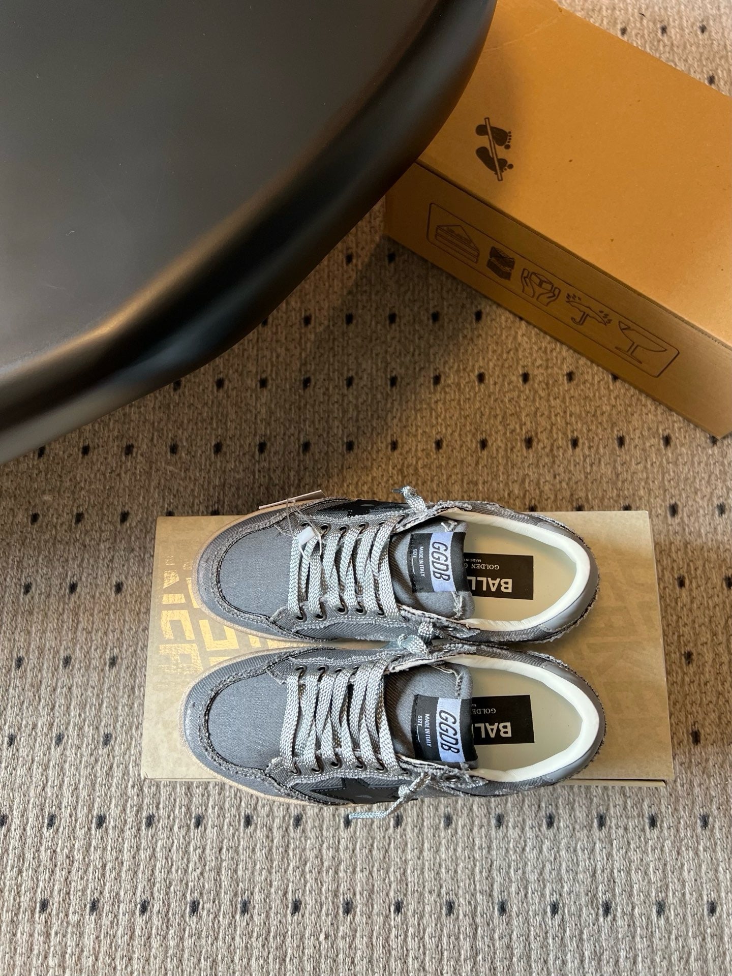 G.G Sneaker 103