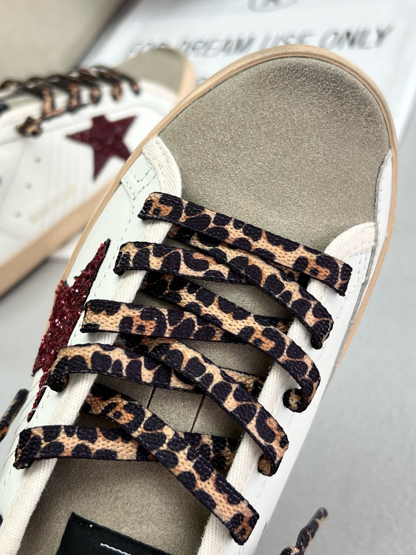 G.G Sneaker 104