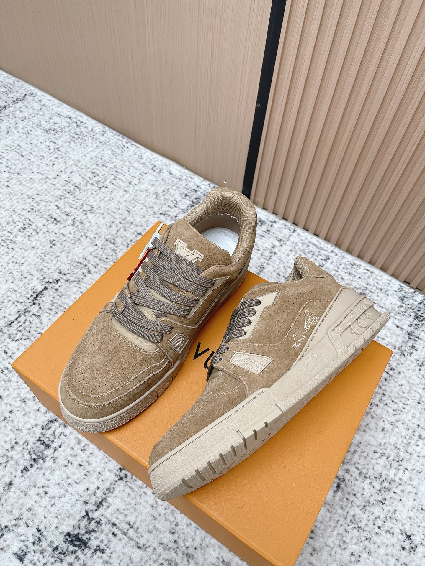 Trainer Sneaker 111