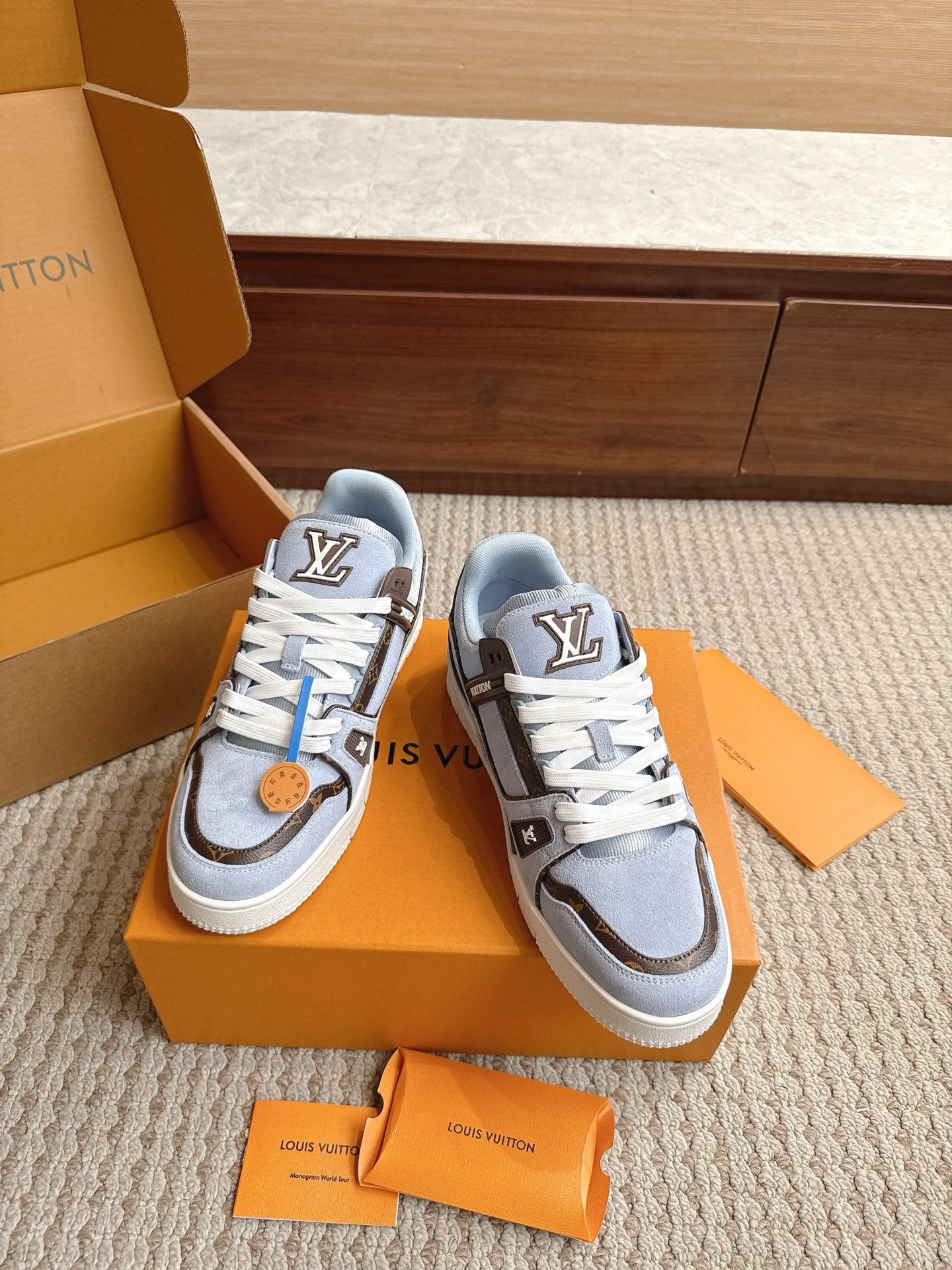 Trainer Sneaker 105