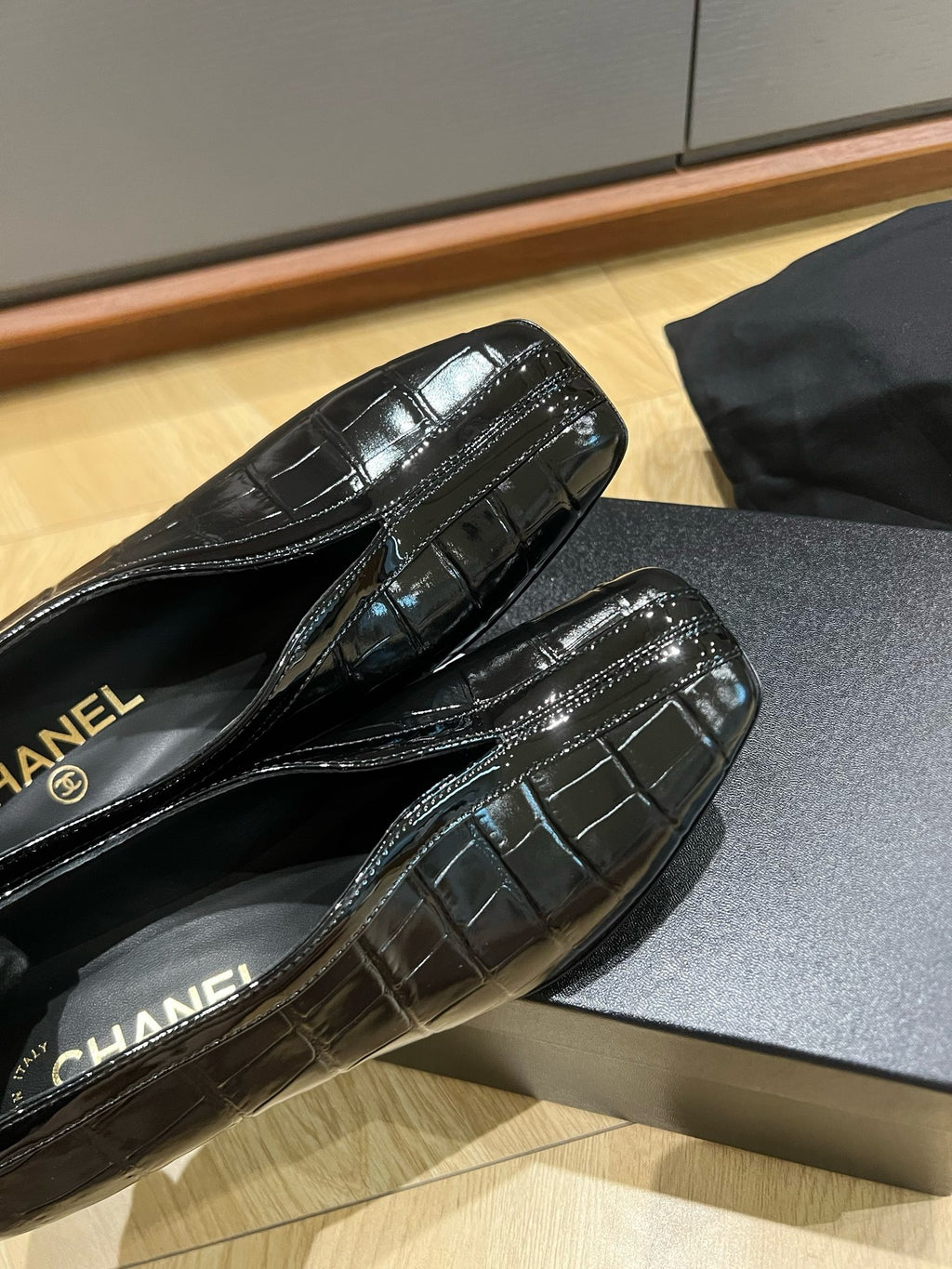 Lambskin & Patent Calfskin