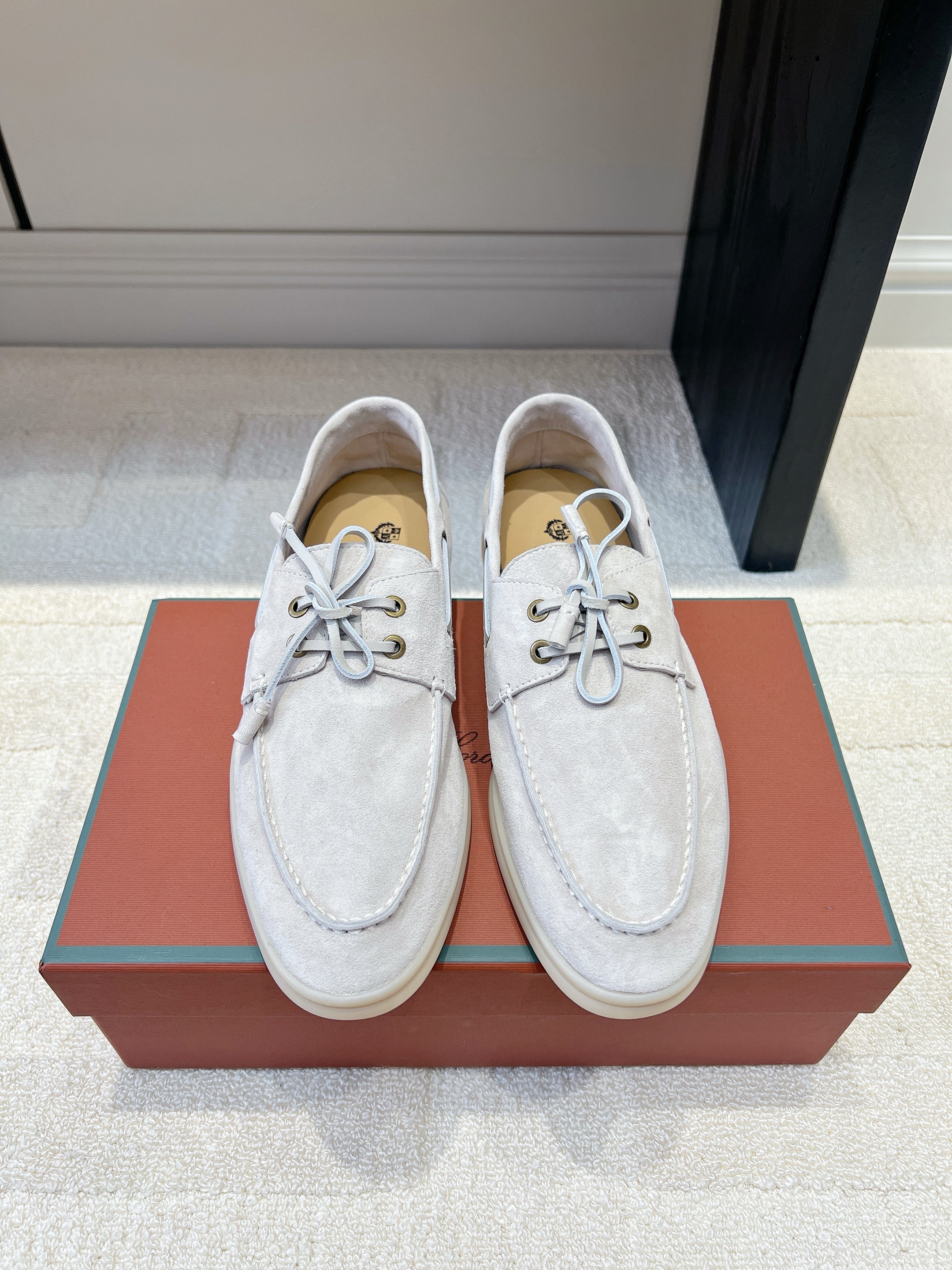 Classic Suede Boat Loafers – Casual Lace-Up Deck Shoes