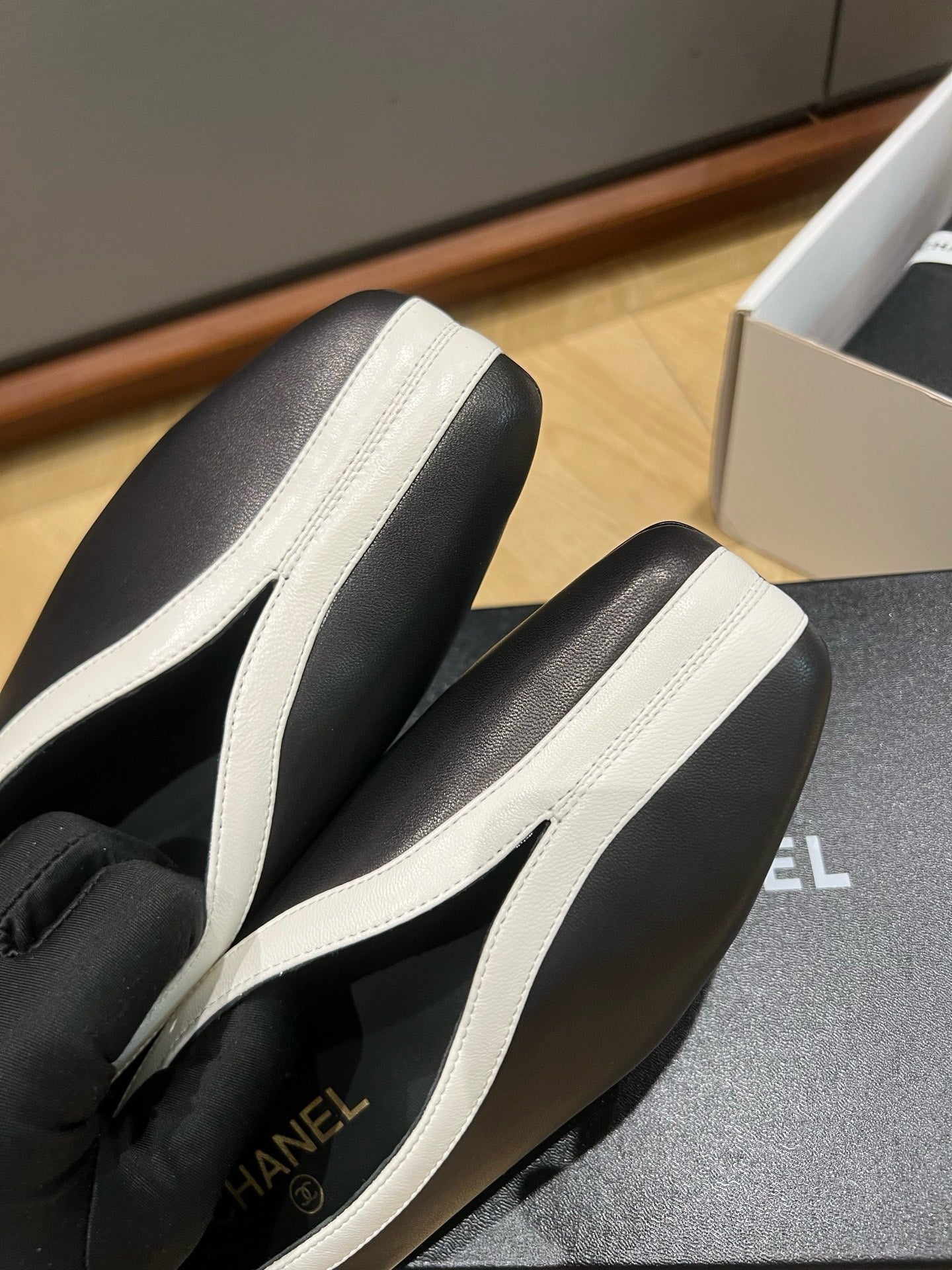 Lambskin & Patent Calfskin