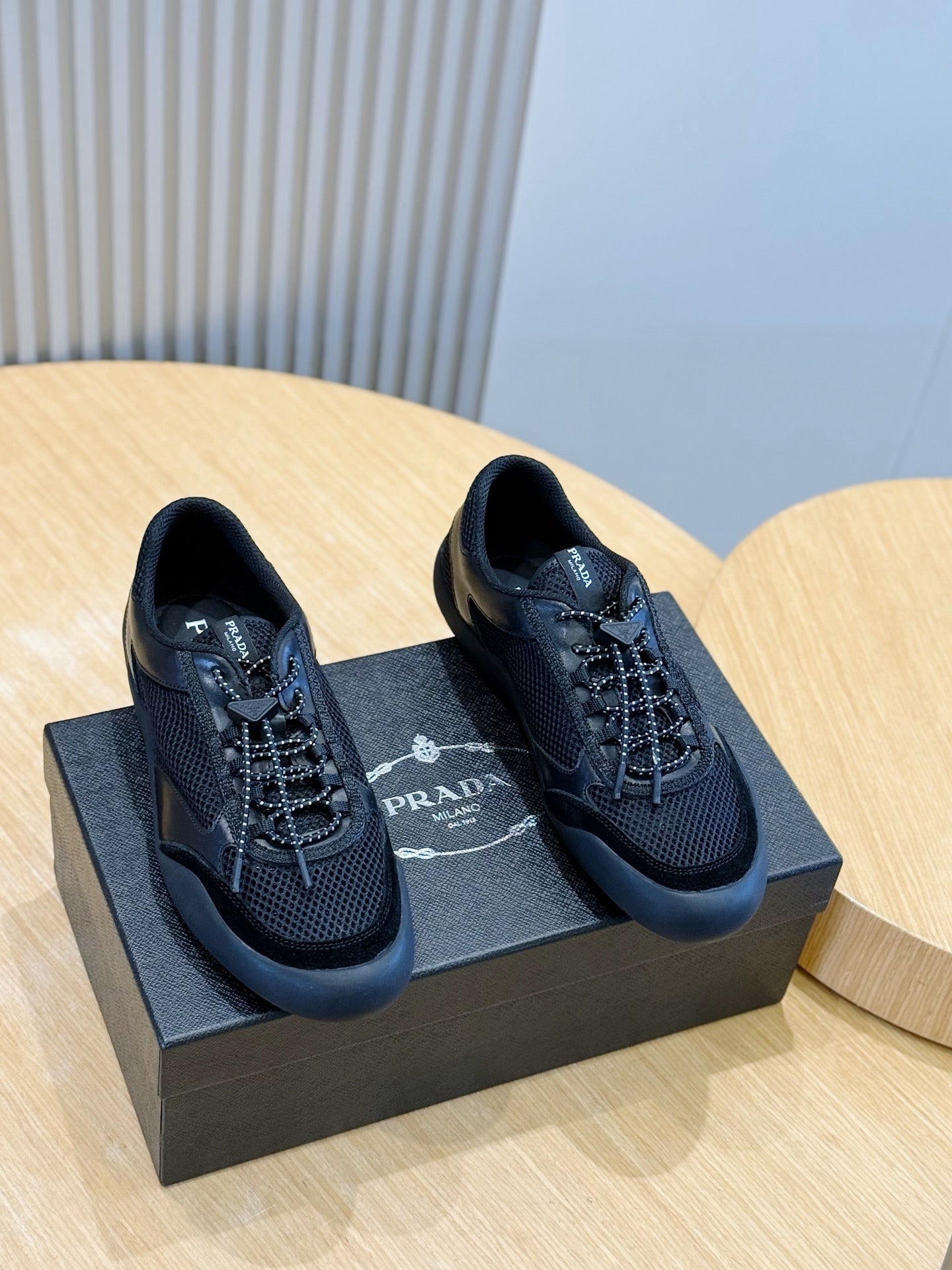 Sneaker 121