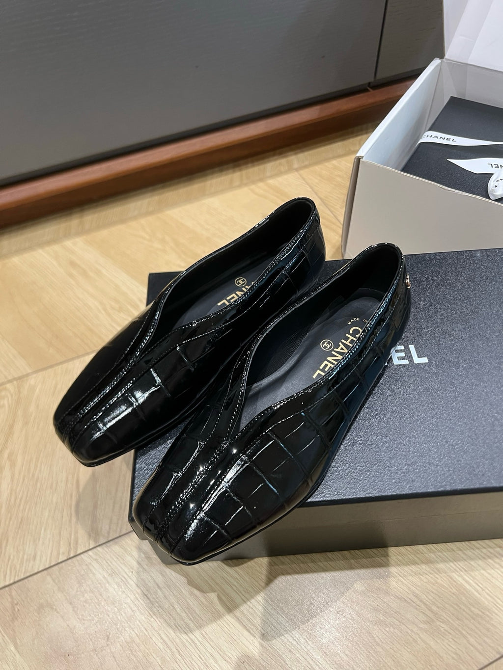 Lambskin & Patent Calfskin