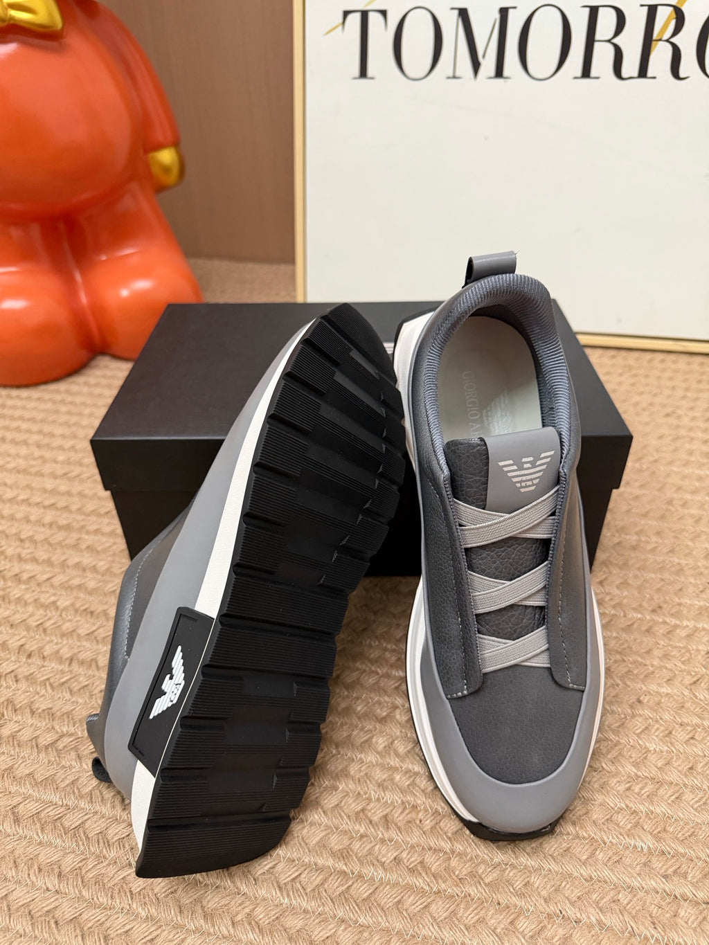 SUEDE TRIPLE STITCH™ MONTE SNEAKERS