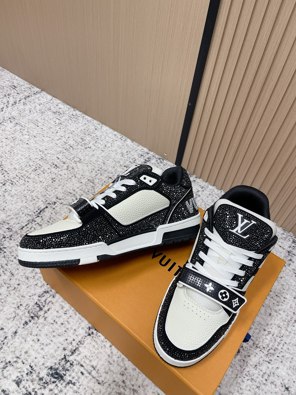 Trainer Sneaker 109