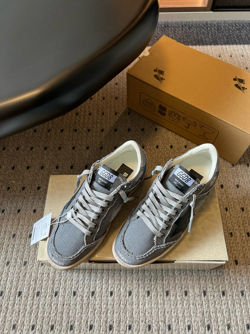 G.G Sneaker 103