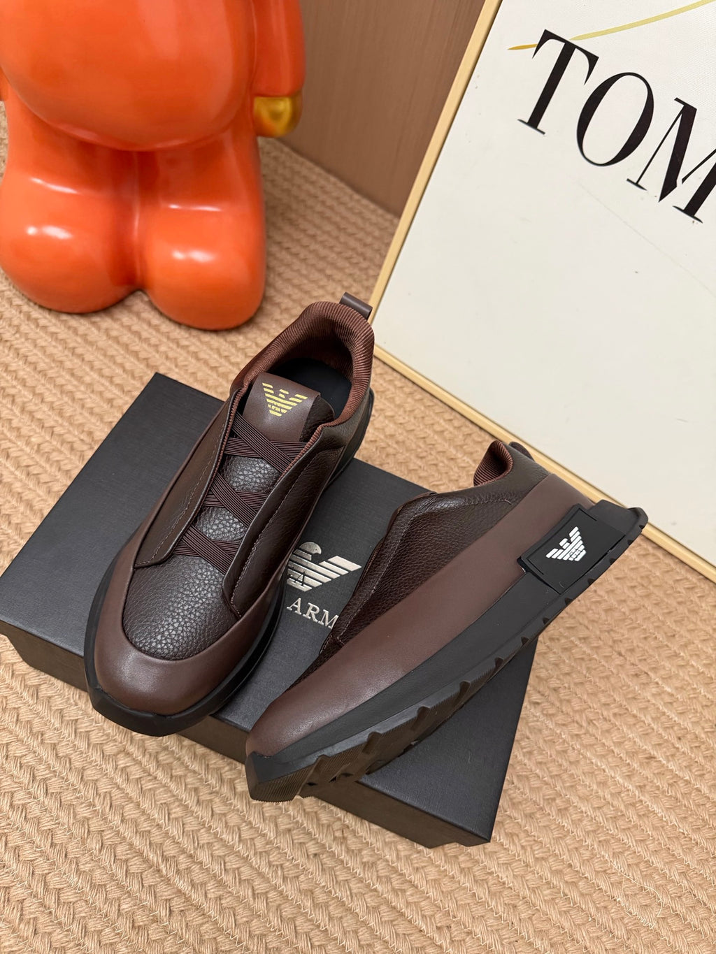SUEDE TRIPLE STITCH™ MONTE SNEAKERS