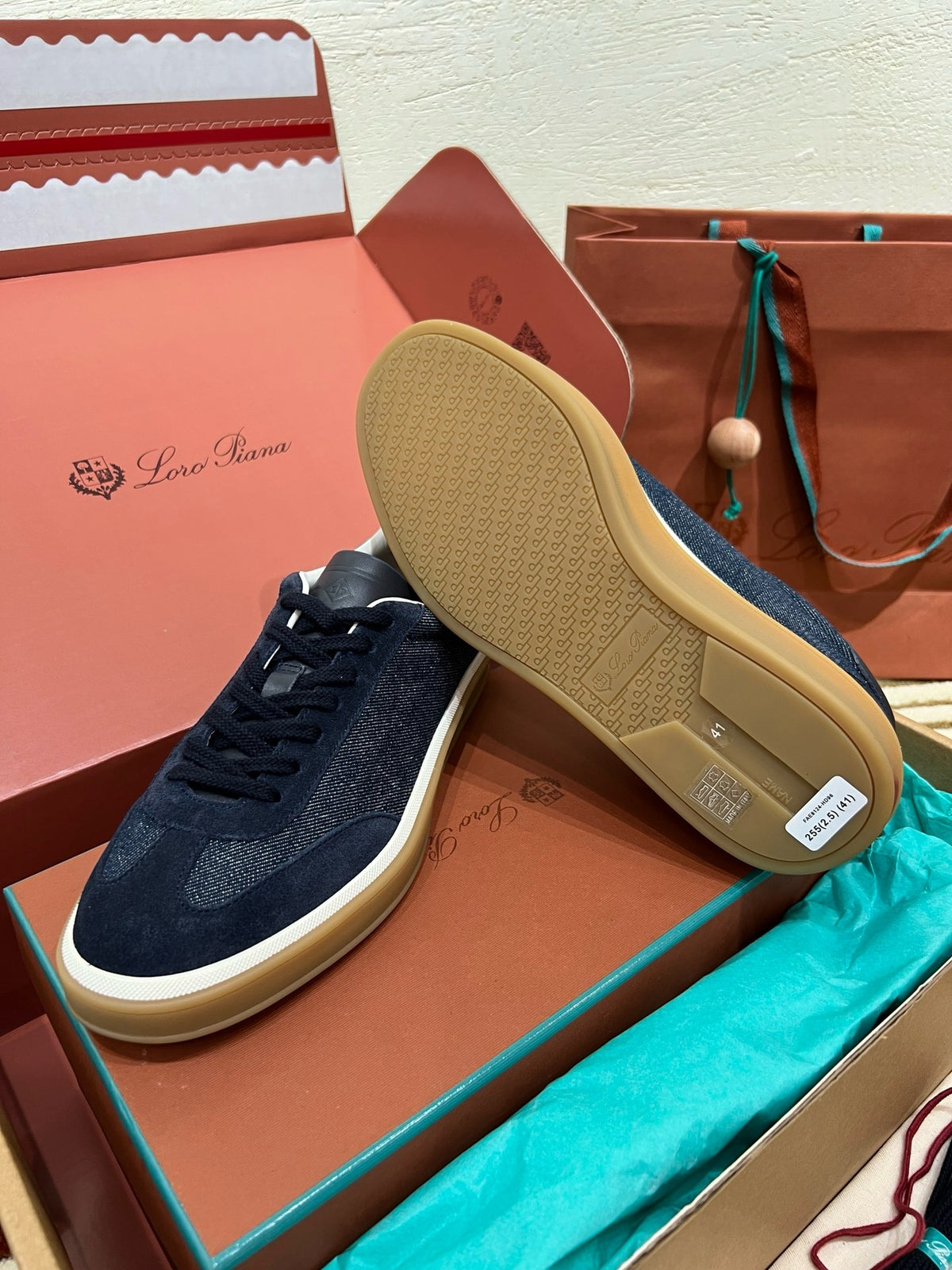 Tennis Walk shoe