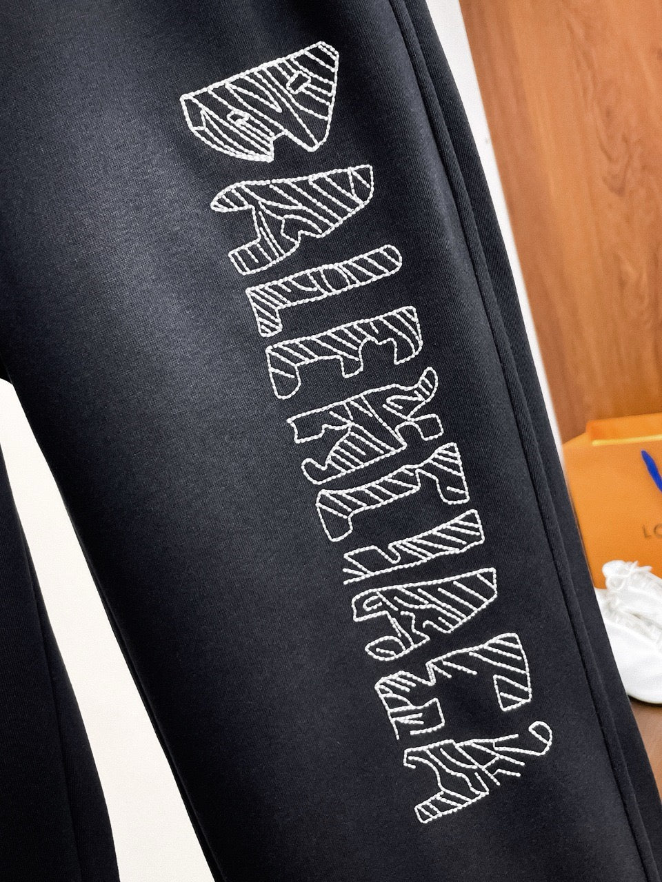 Sweatpant 102