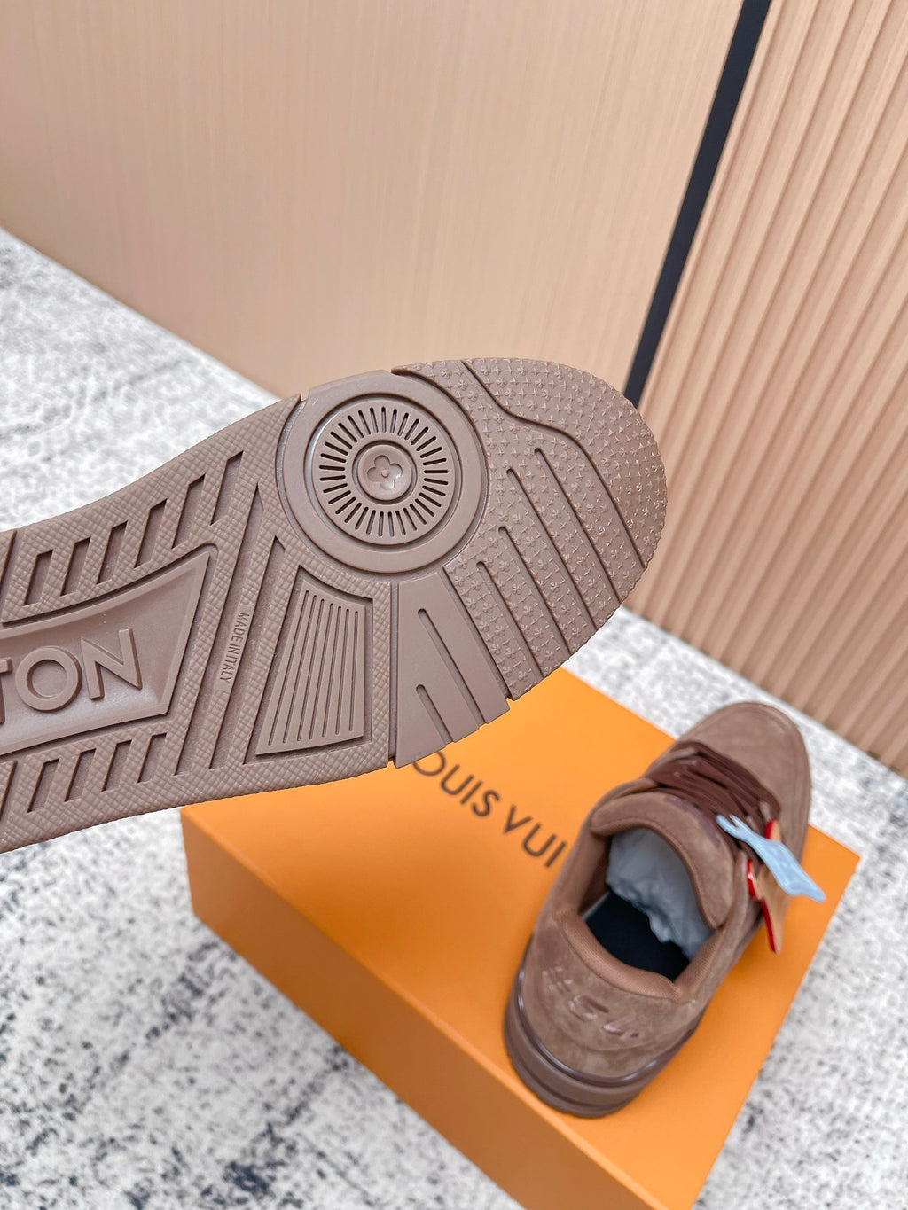 Trainer Sneaker 111