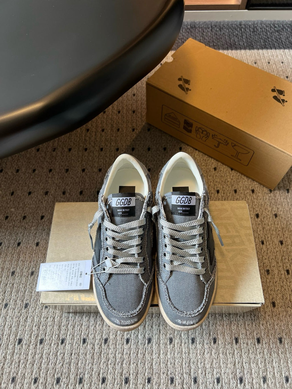 G.G Sneaker 103