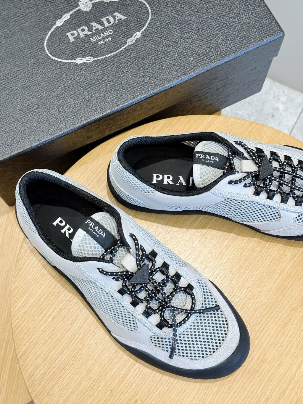 Sneaker 121