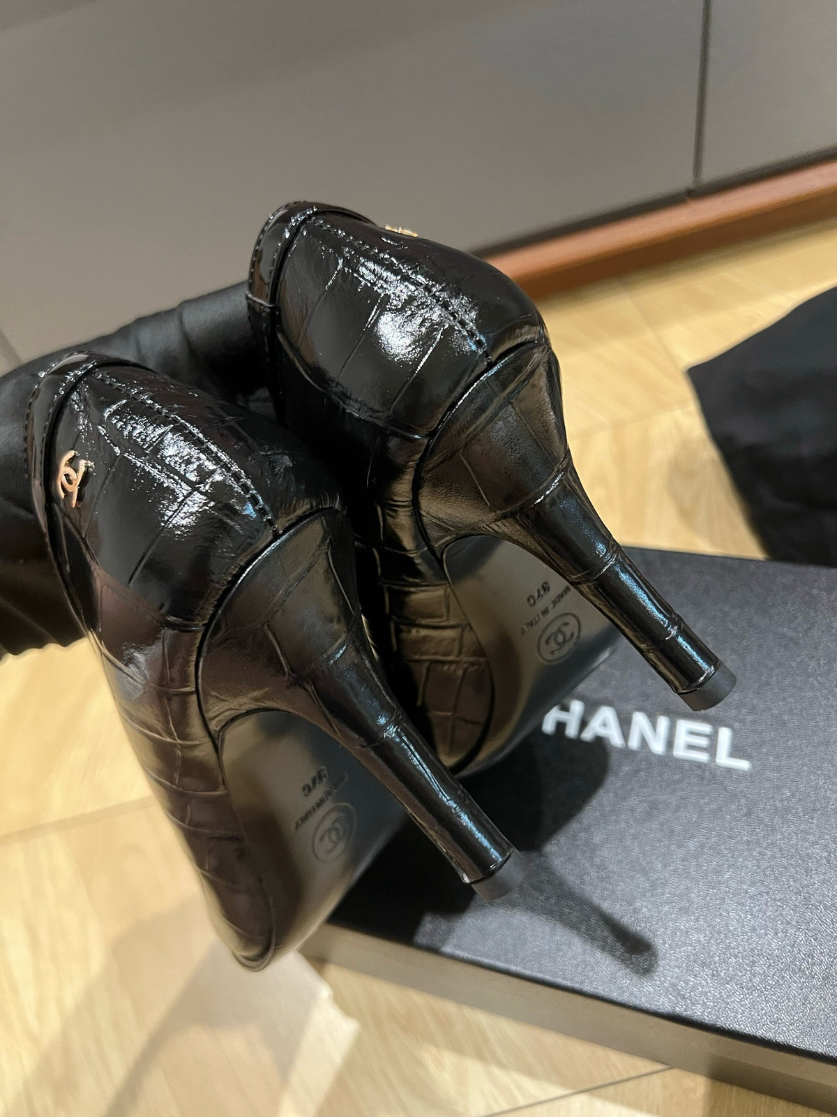 Lambskin & Patent Calfskin