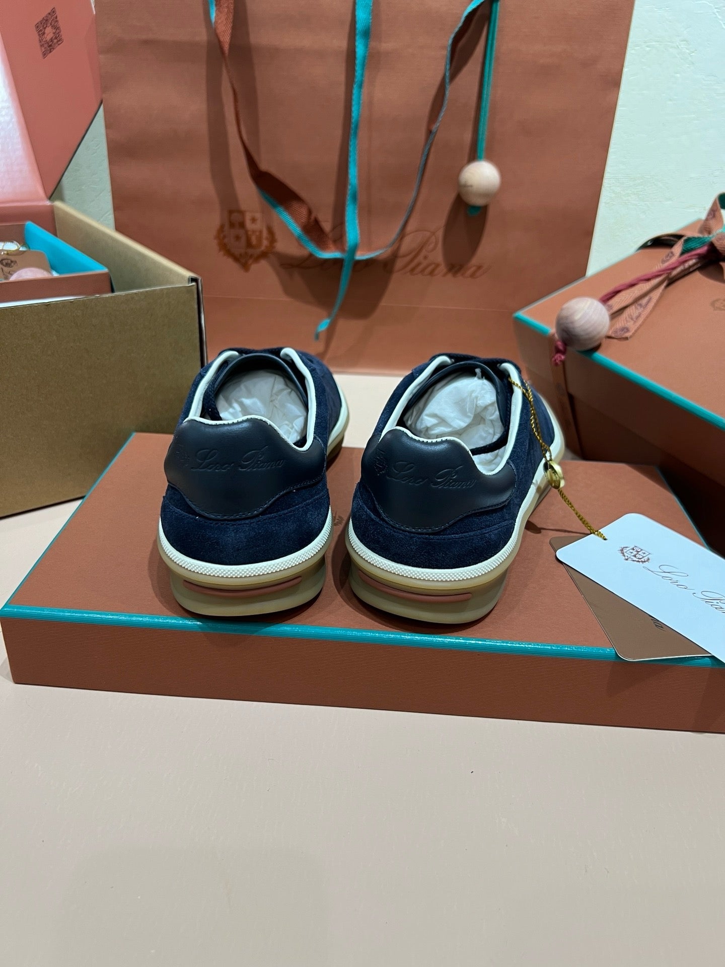 Tennis Walk shoe
