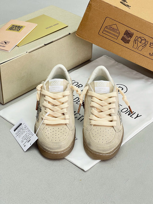 G.G Sneaker 106