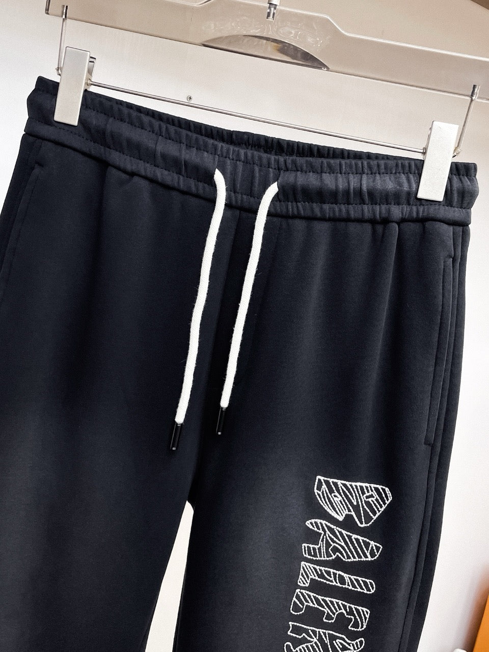 Sweatpant 102