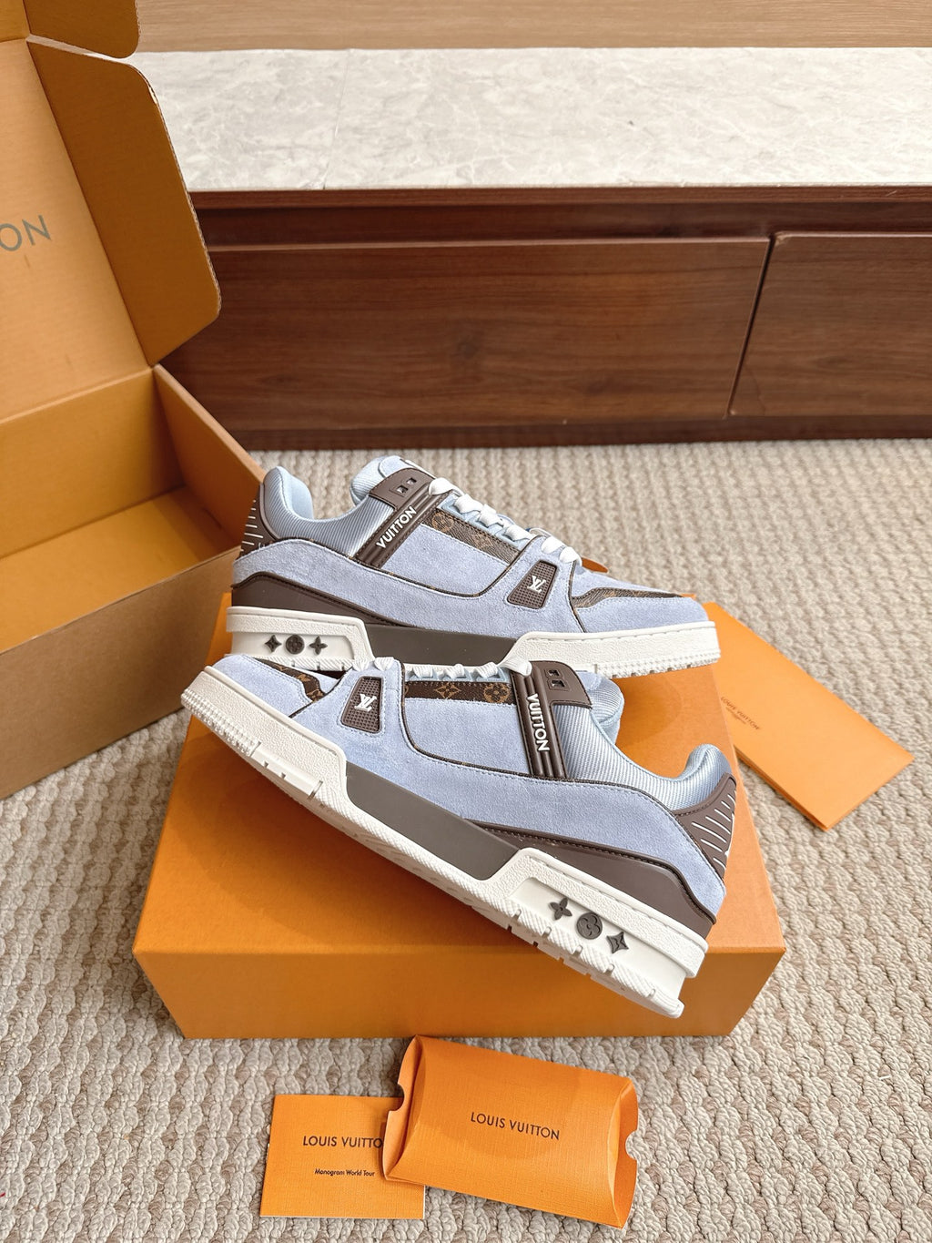 Trainer Sneaker 105
