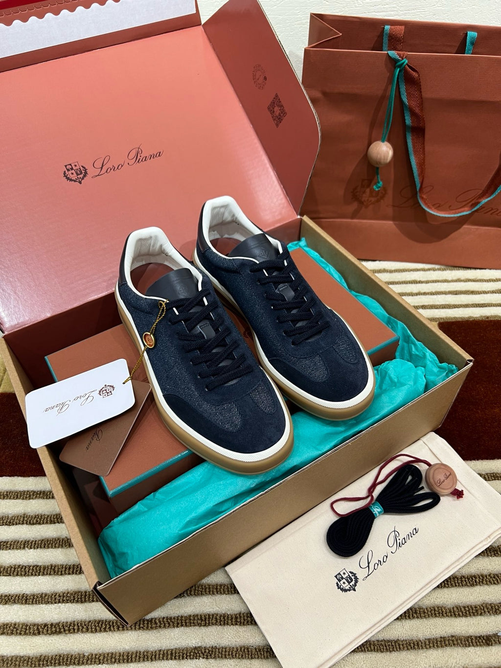 Tennis Walk shoe