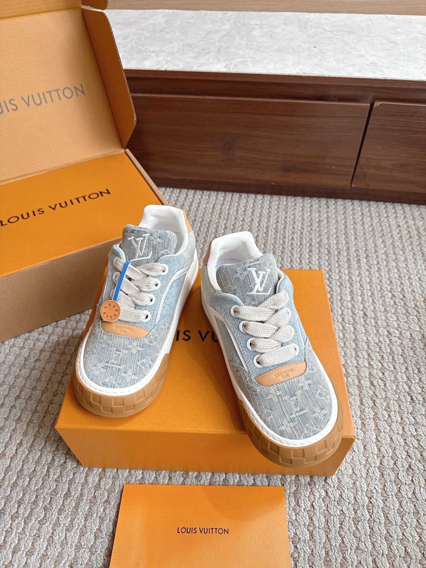 Trainer Sneaker 107