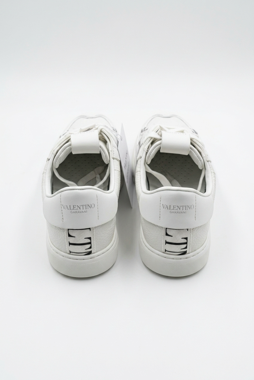 VL7N sneakers