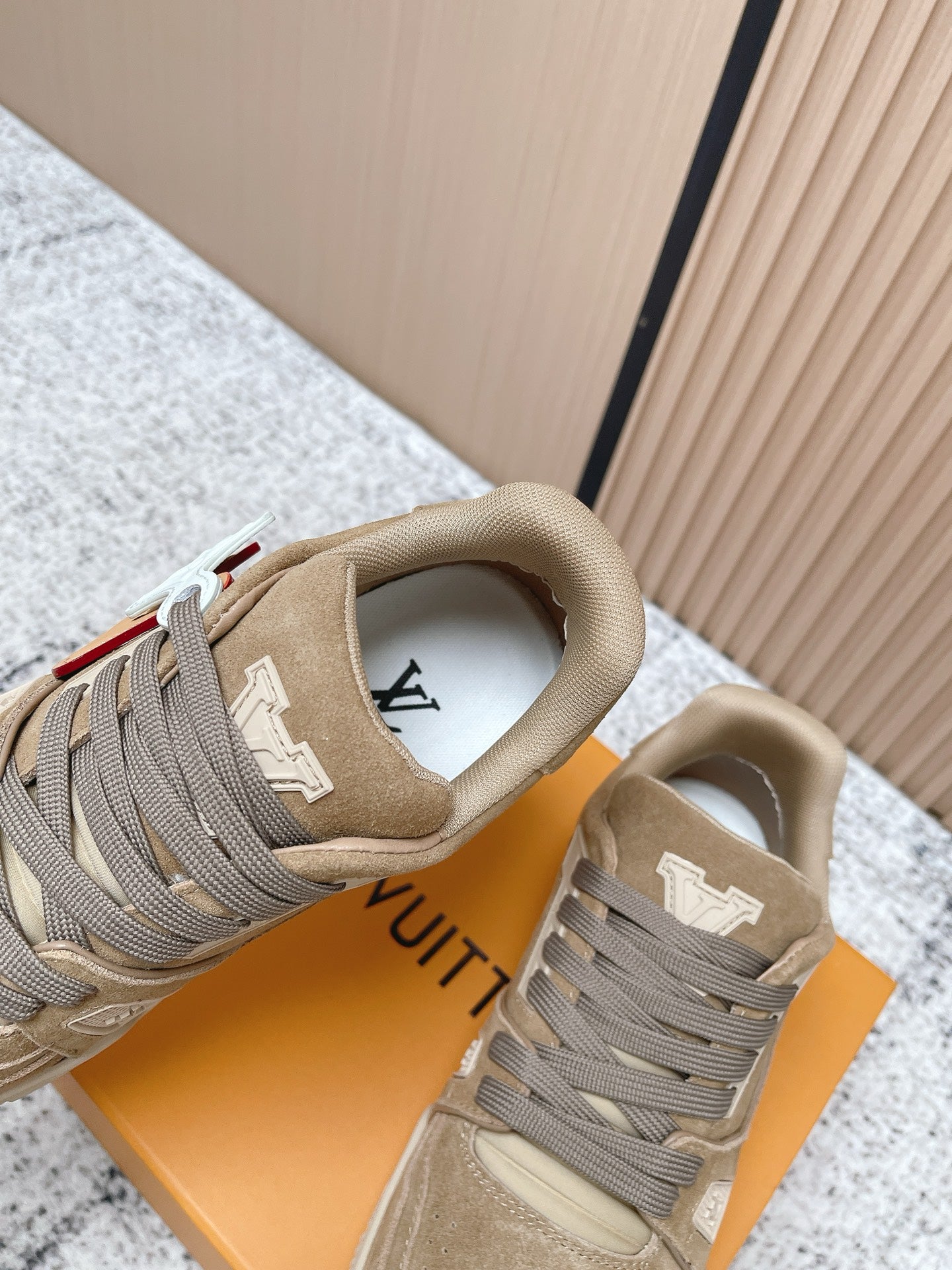 Trainer Sneaker 111