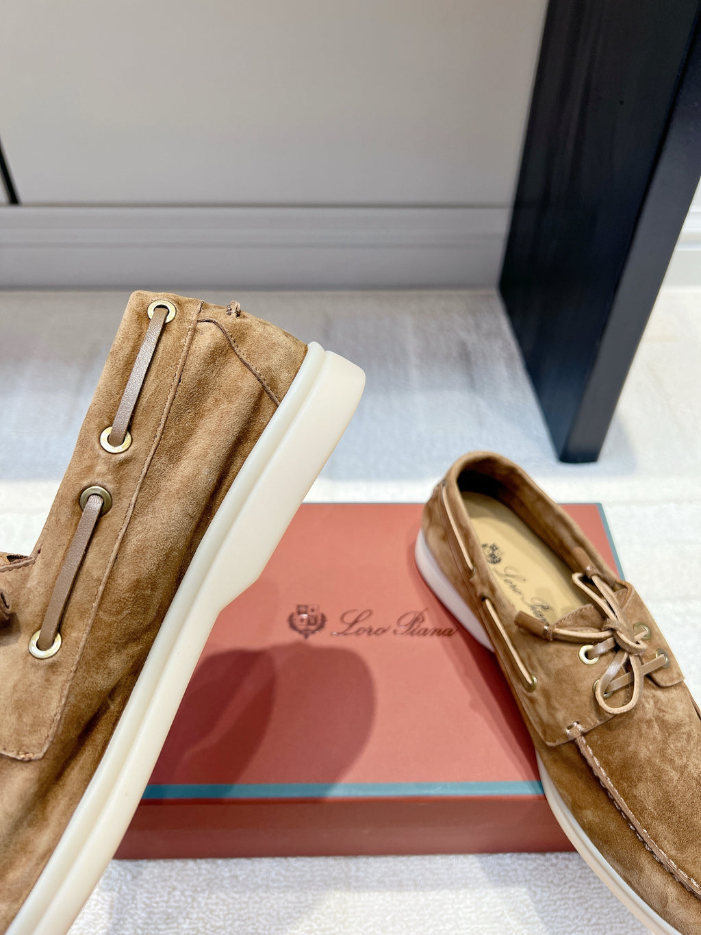 Classic Suede Boat Loafers – Casual Lace-Up Deck Shoes