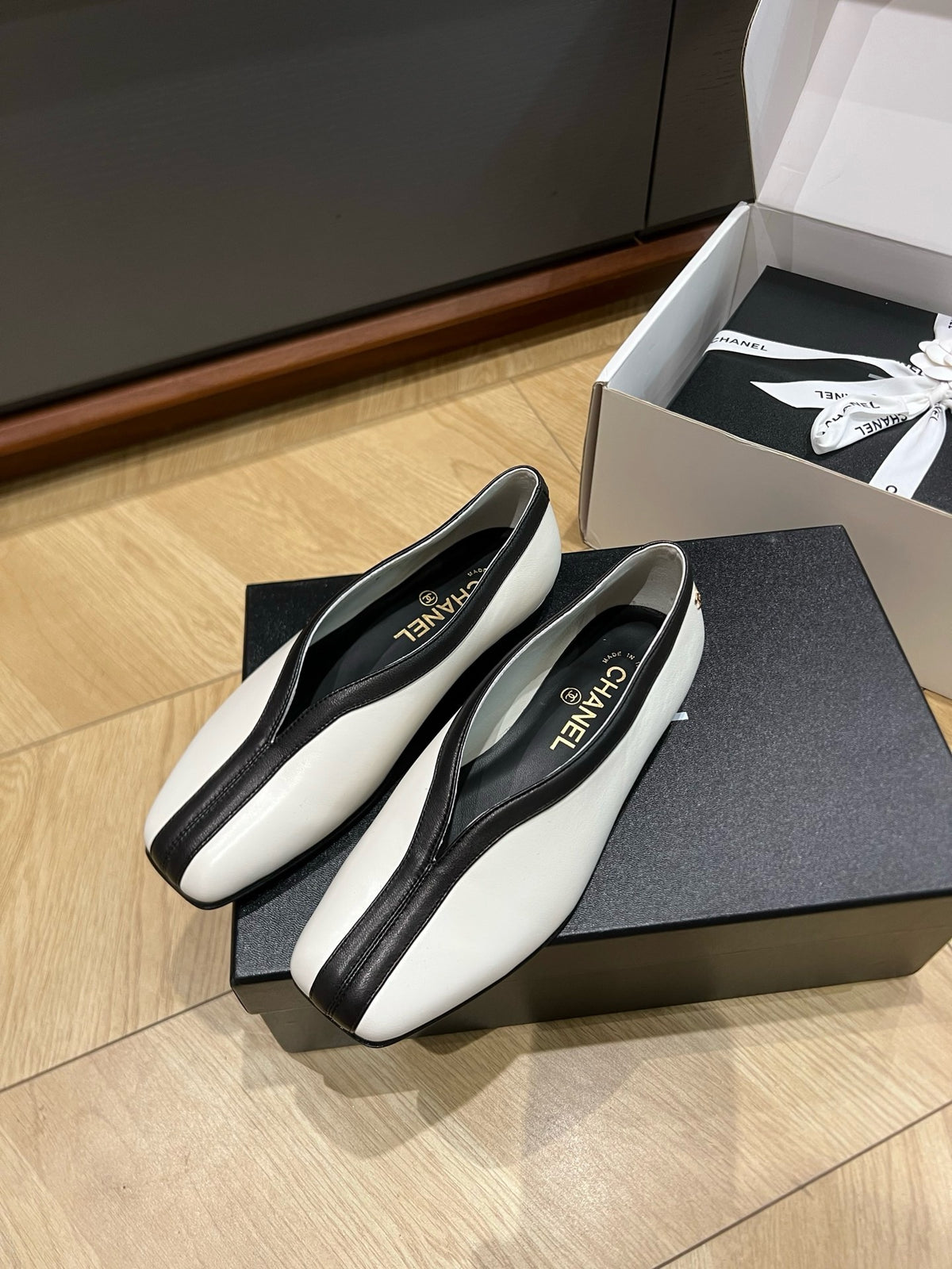Lambskin & Patent Calfskin
