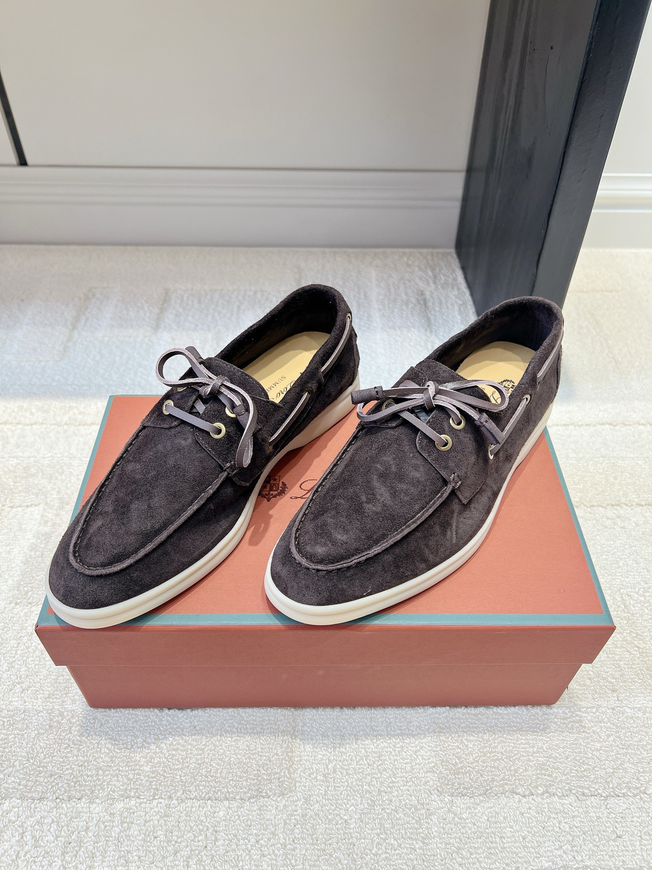 Classic Suede Boat Loafers – Casual Lace-Up Deck Shoes