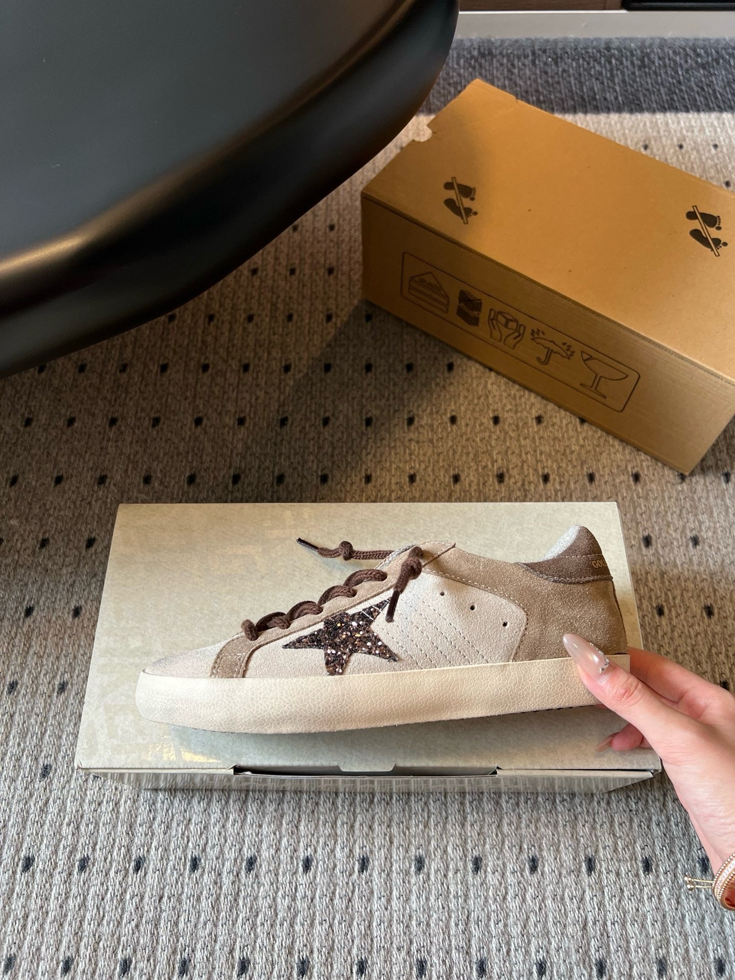 G.G Sneaker