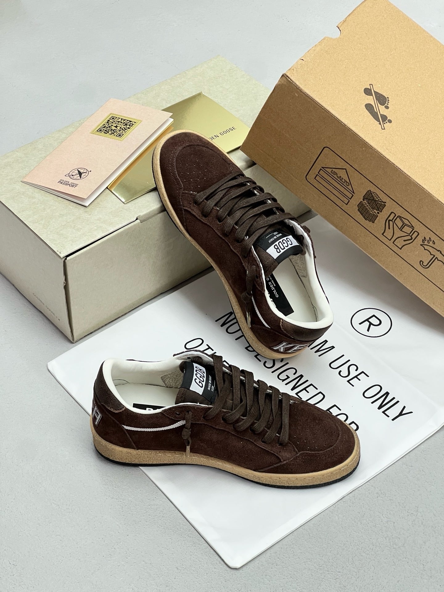 G.G Sneaker 109