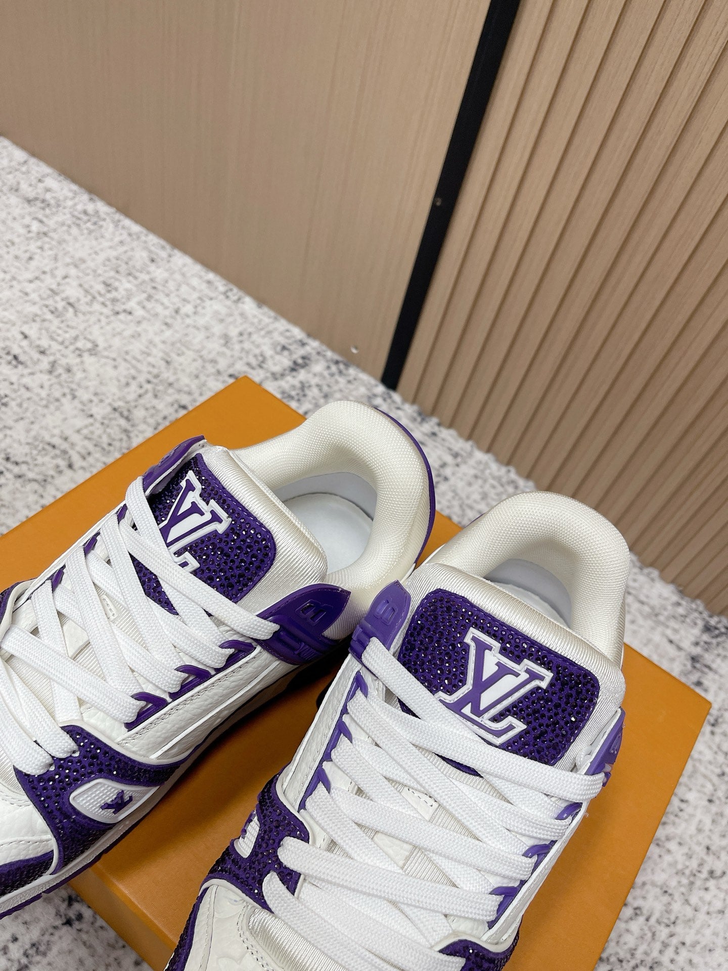 Trainer Sneaker 108