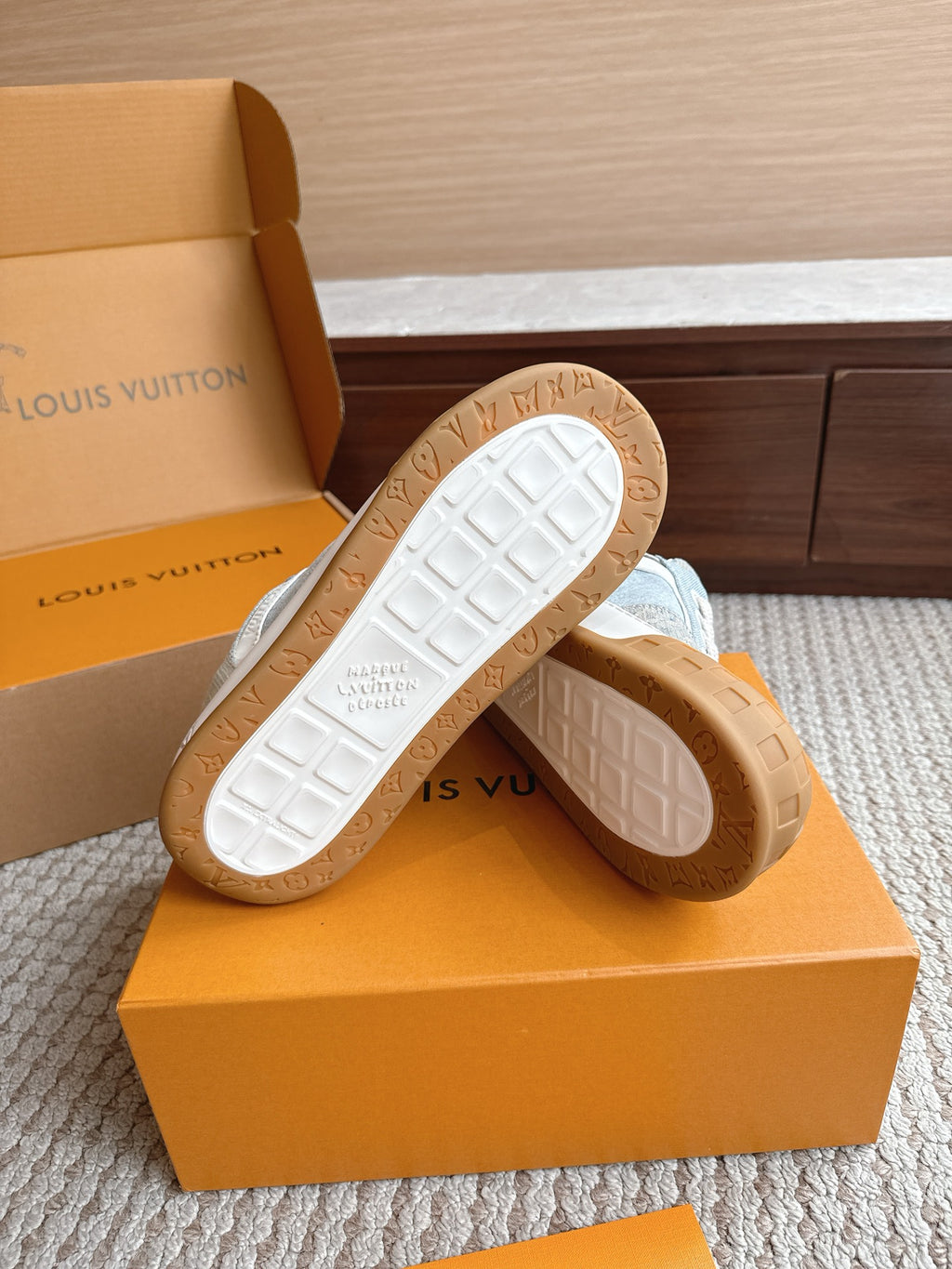 Trainer Sneaker 107