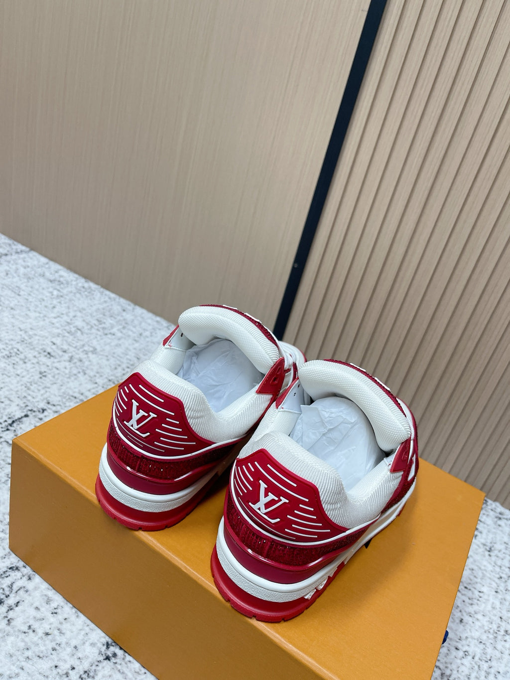 Trainer Sneaker 108