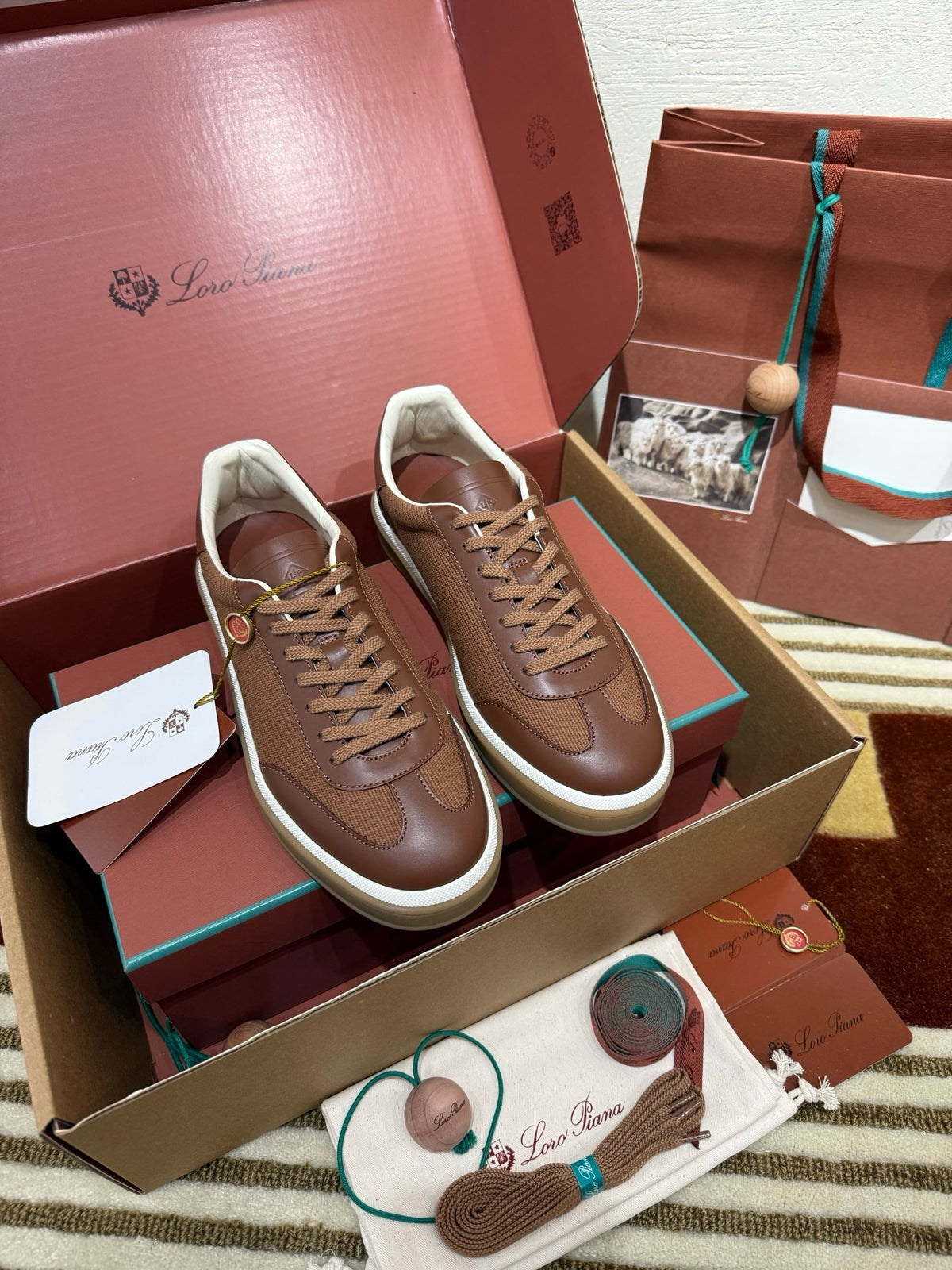 Tennis Walk shoe