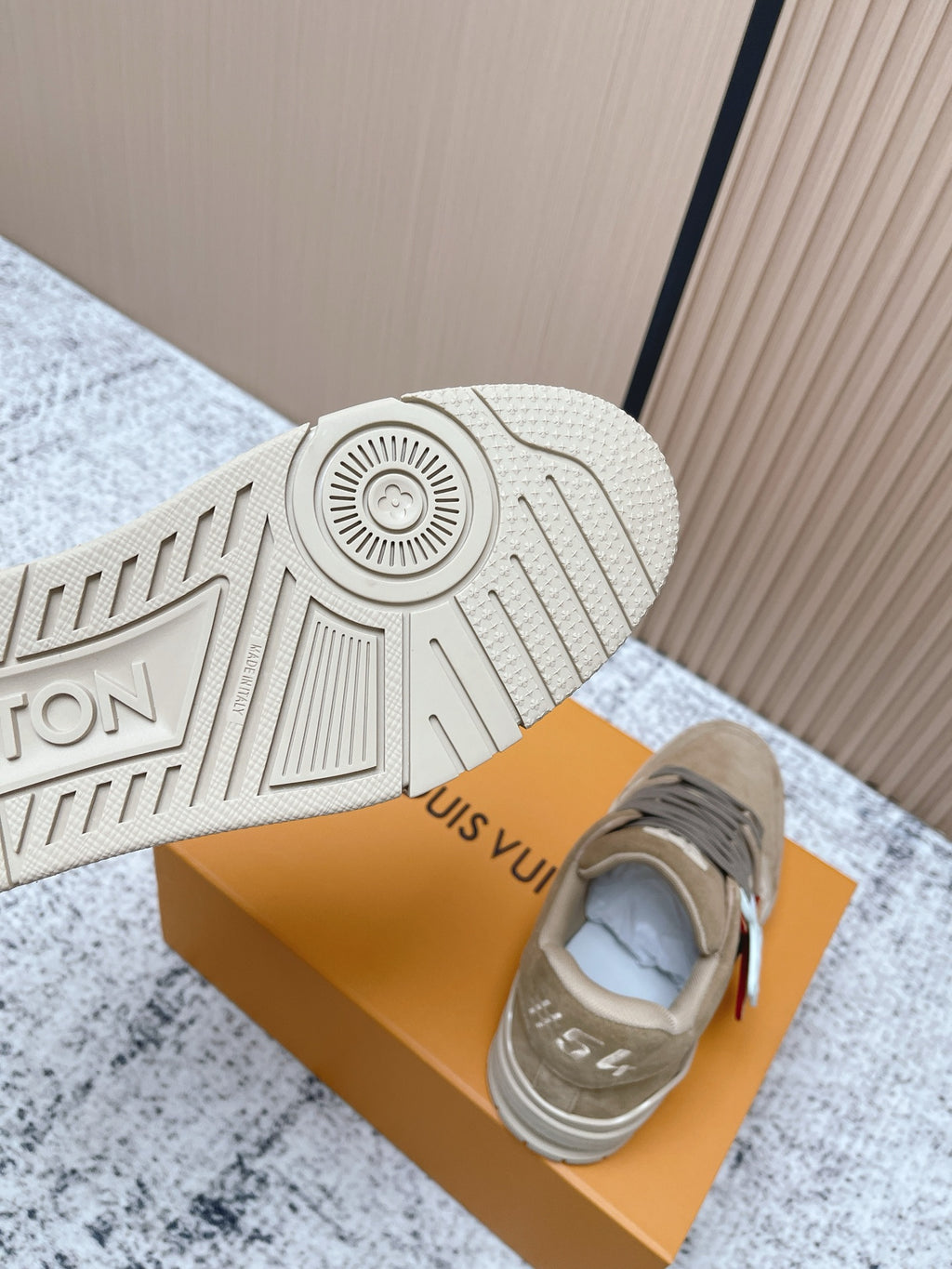 Trainer Sneaker 111