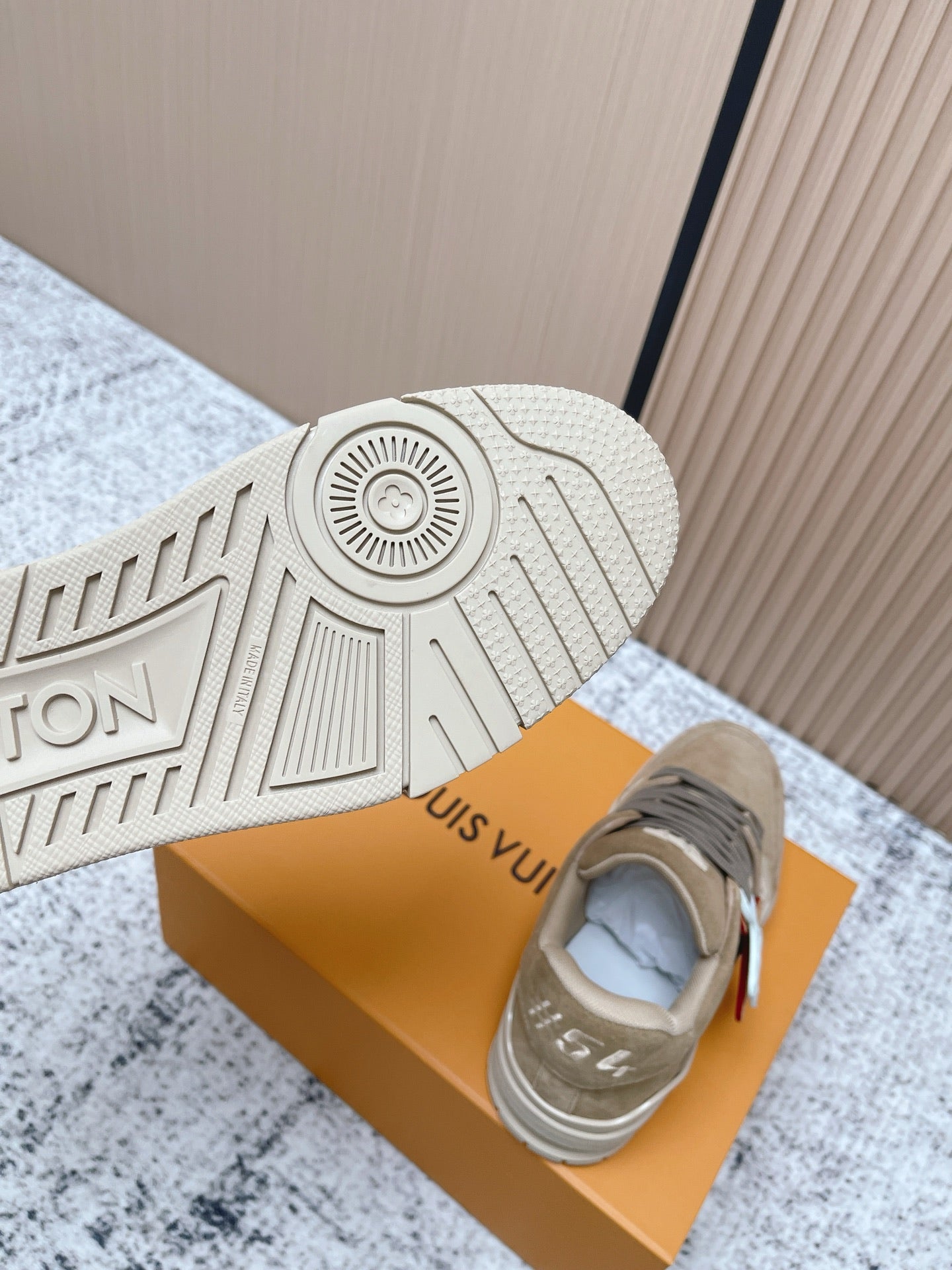 Trainer Sneaker 111