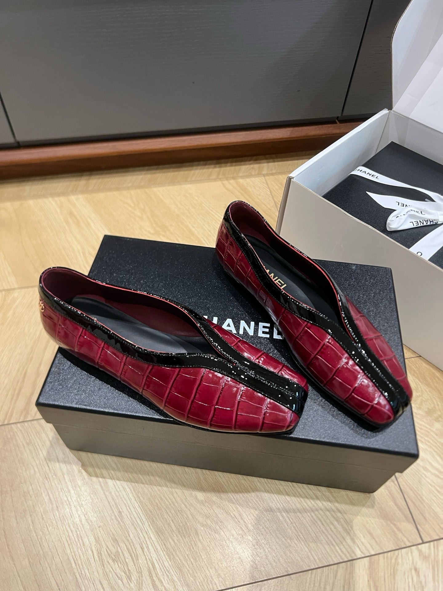 Lambskin & Patent Calfskin