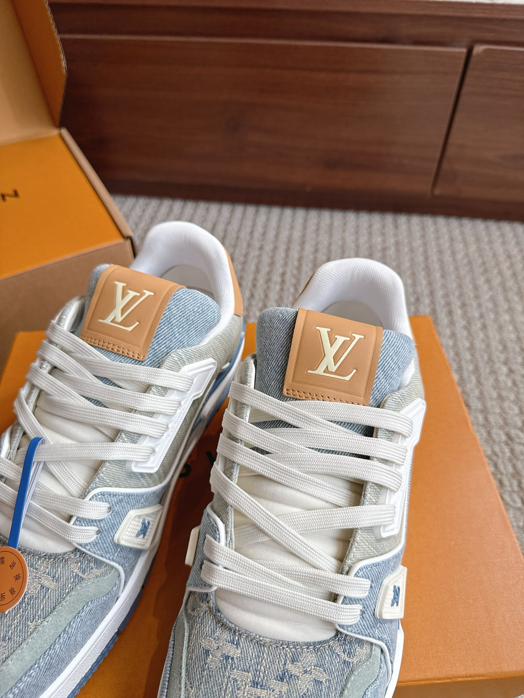 Trainer Sneaker 101