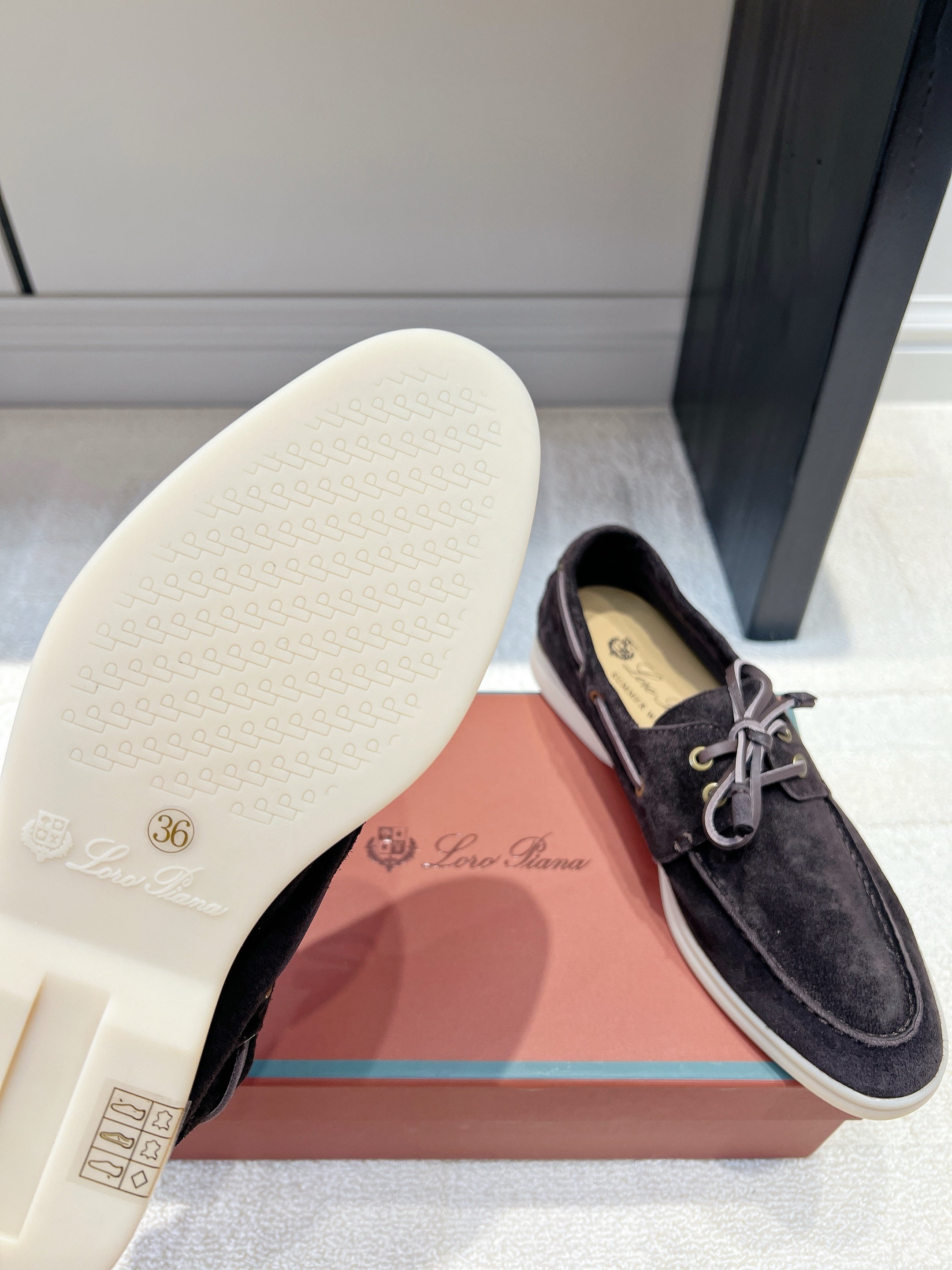 Classic Suede Boat Loafers – Casual Lace-Up Deck Shoes