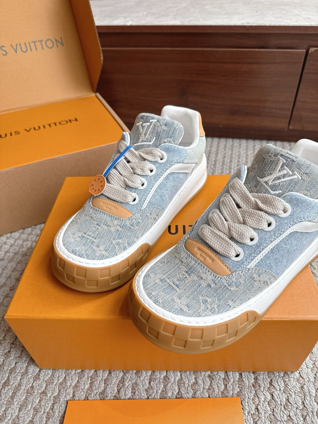 Trainer Sneaker 107