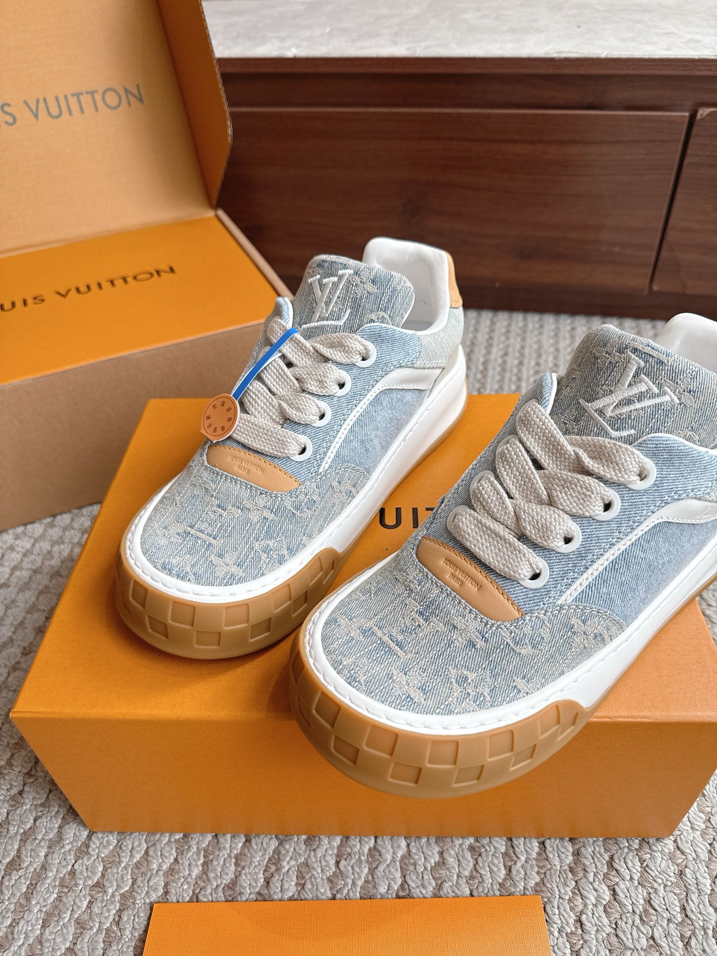 Trainer Sneaker 107