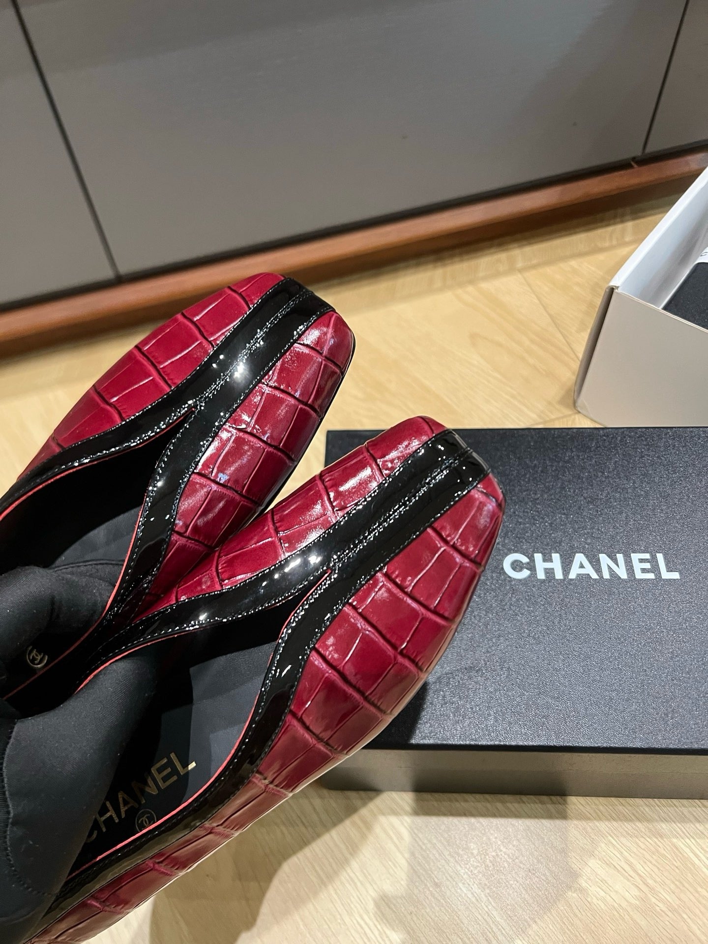 Lambskin & Patent Calfskin