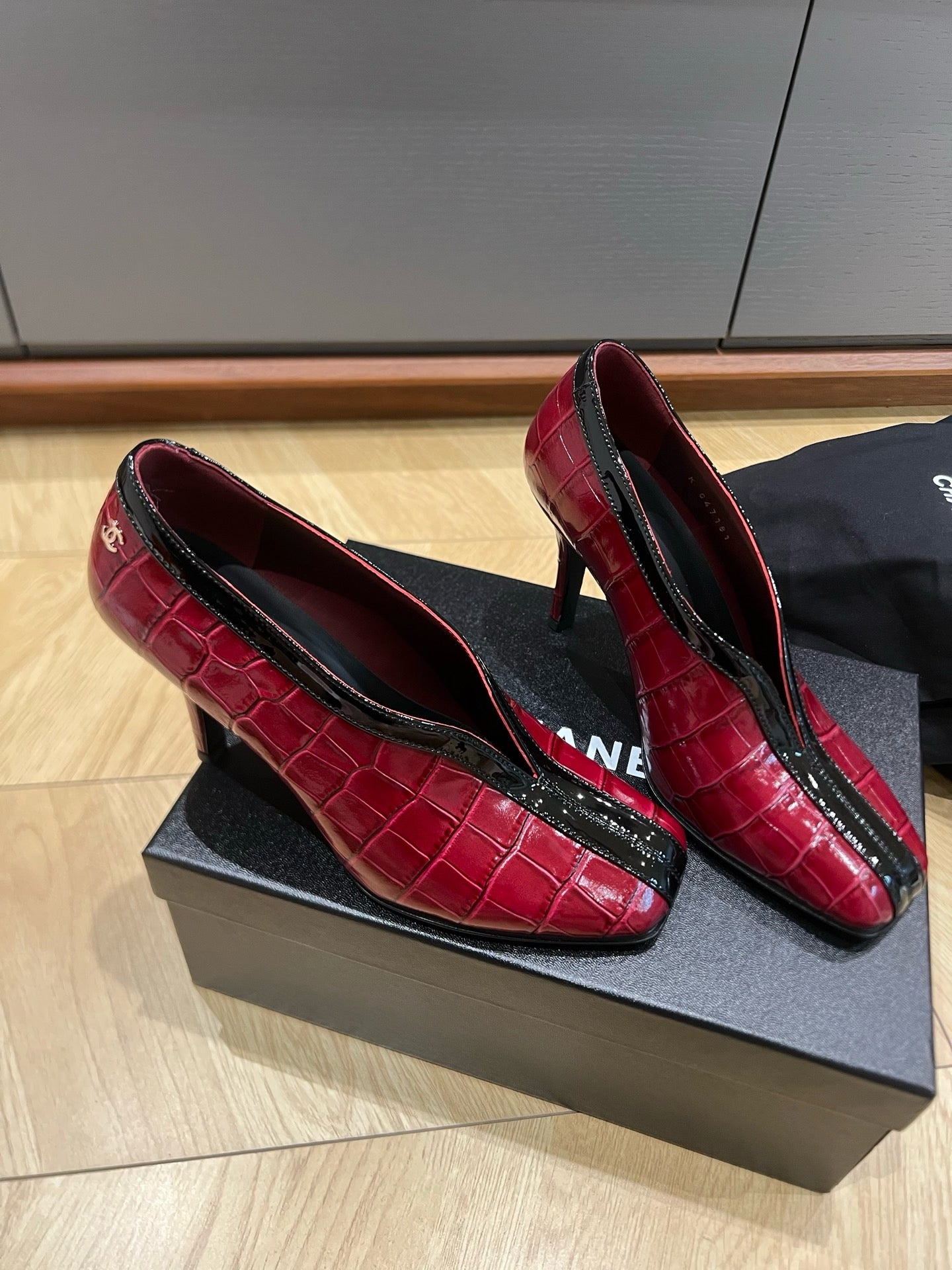 Lambskin & Patent Calfskin