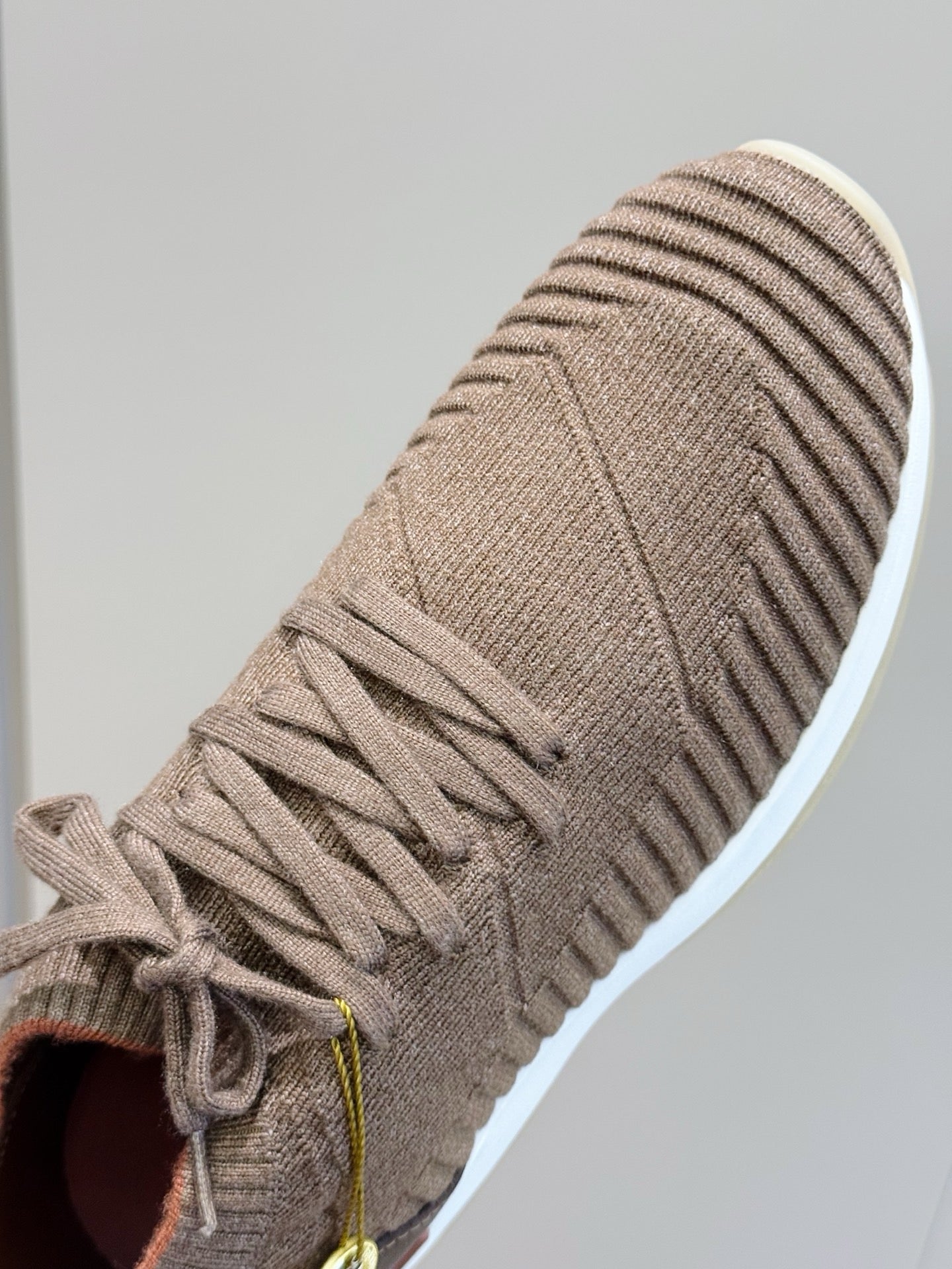 Flexy Walk Sneaker