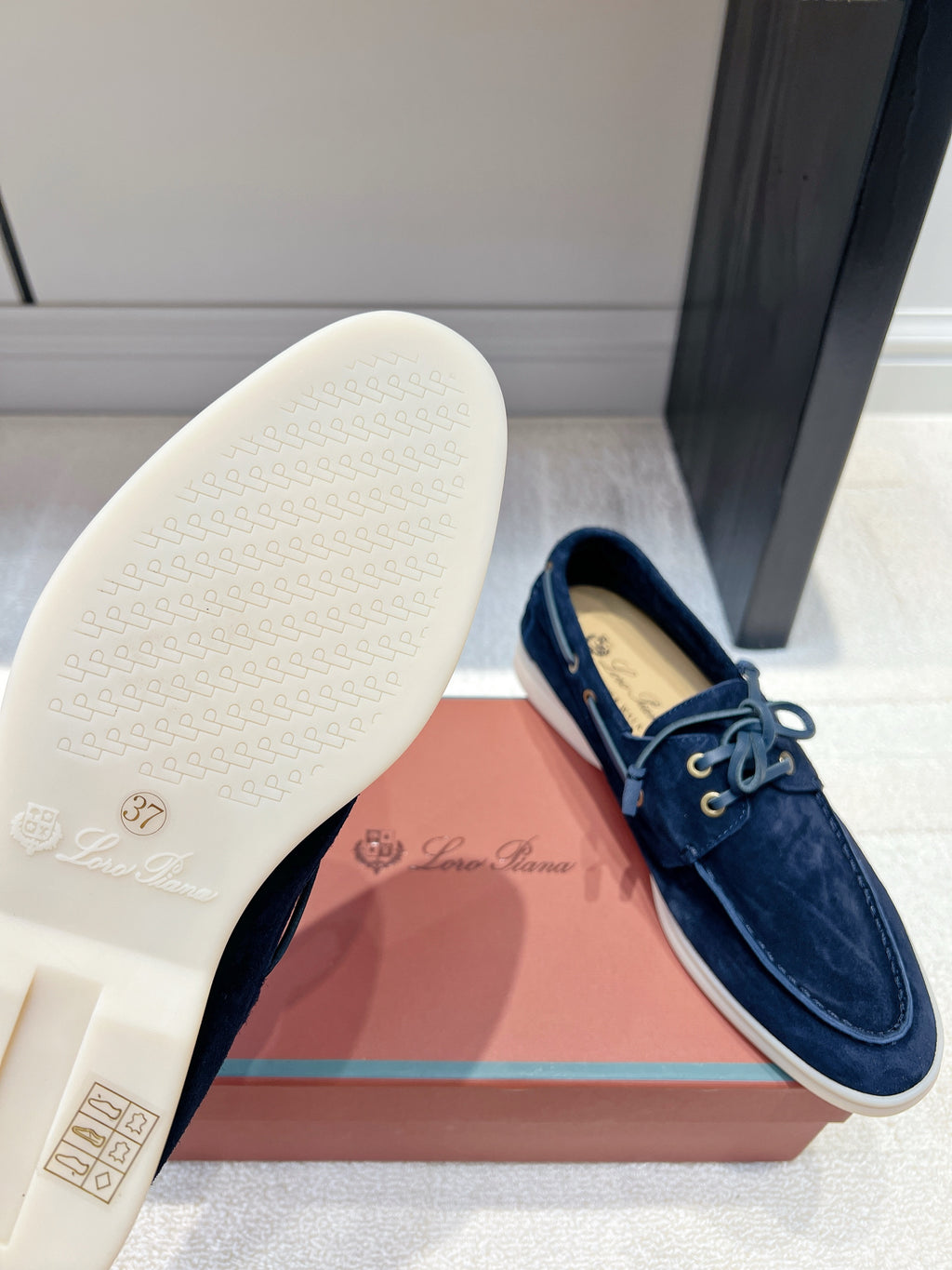 Classic Suede Boat Loafers – Casual Lace-Up Deck Shoes