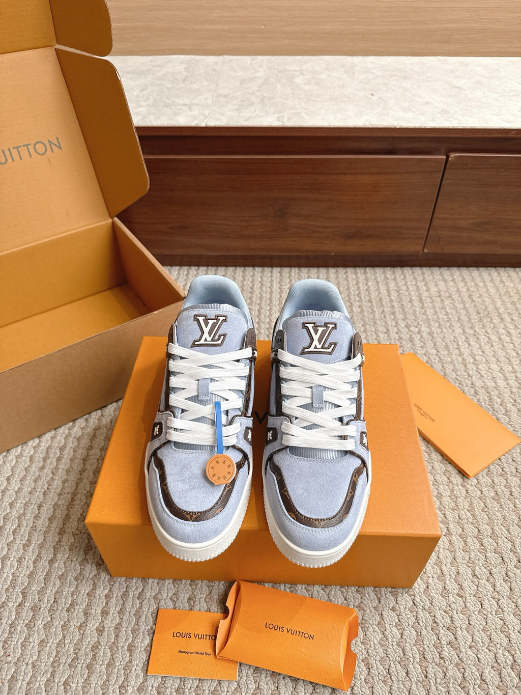 Trainer Sneaker 105