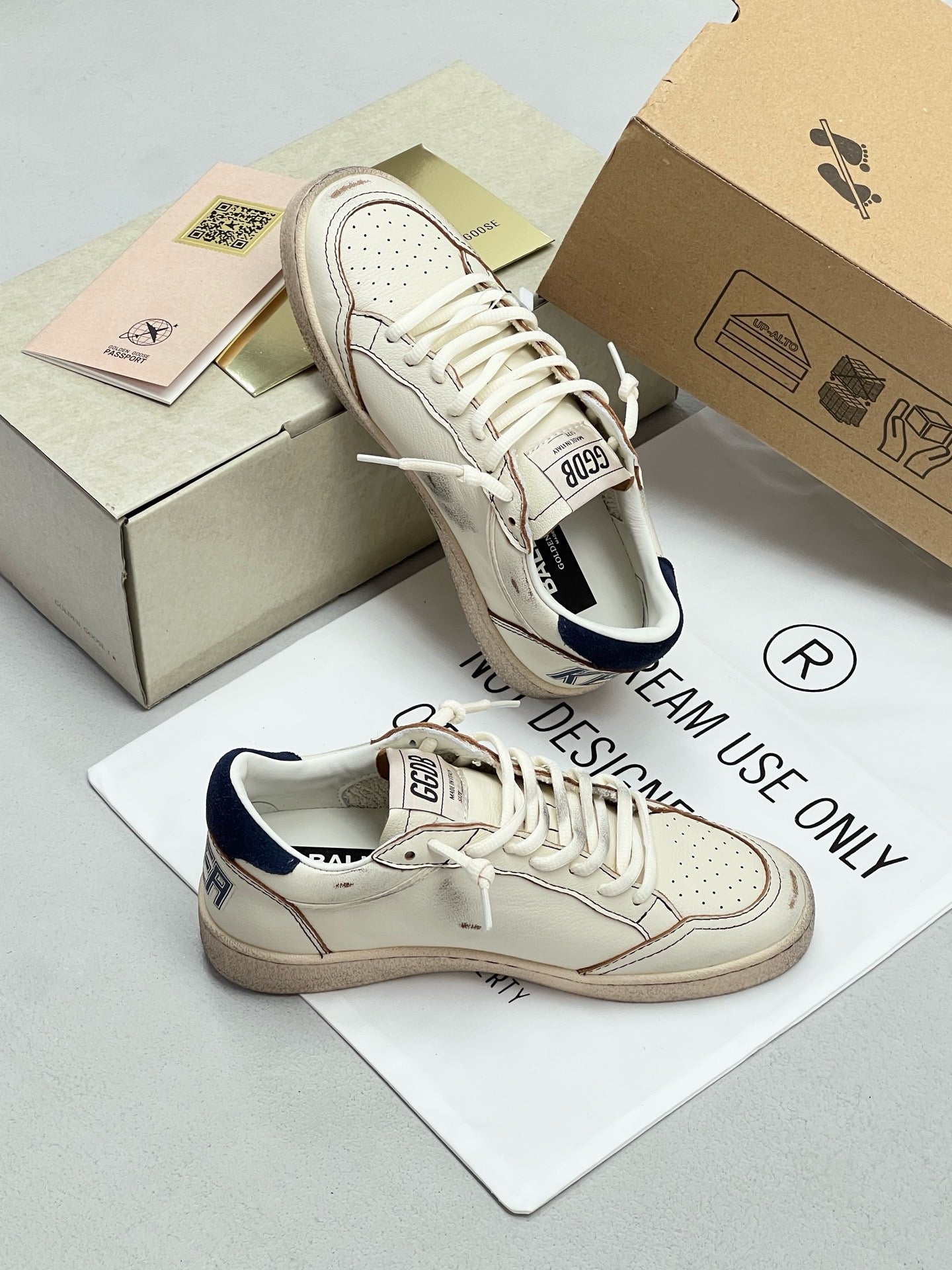 G.G Sneaker 110