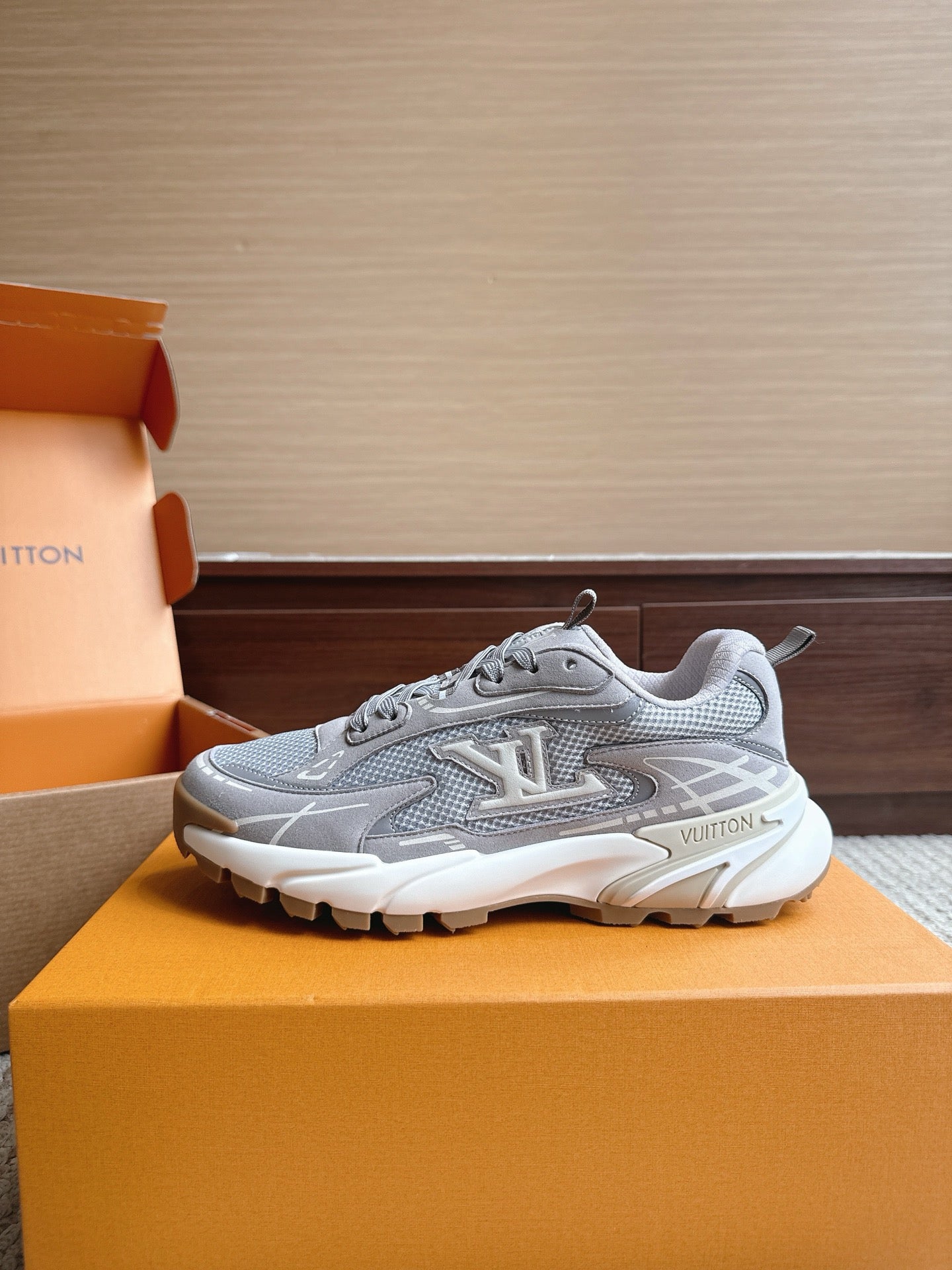 Trainer Sneaker 106